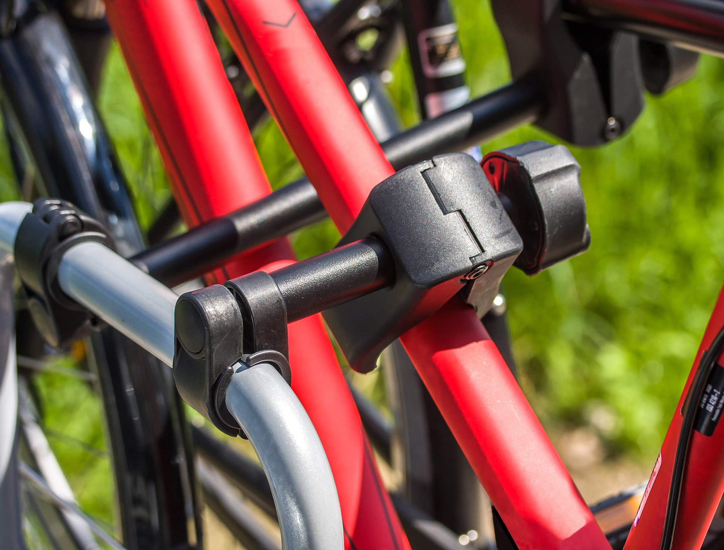 EUFAB 11510 bicycle carrier JAKE, suitable for e-bikes, partially pre-assembled, expandable, anti-theft protection, for 2 bicycles, for trailer hitch
