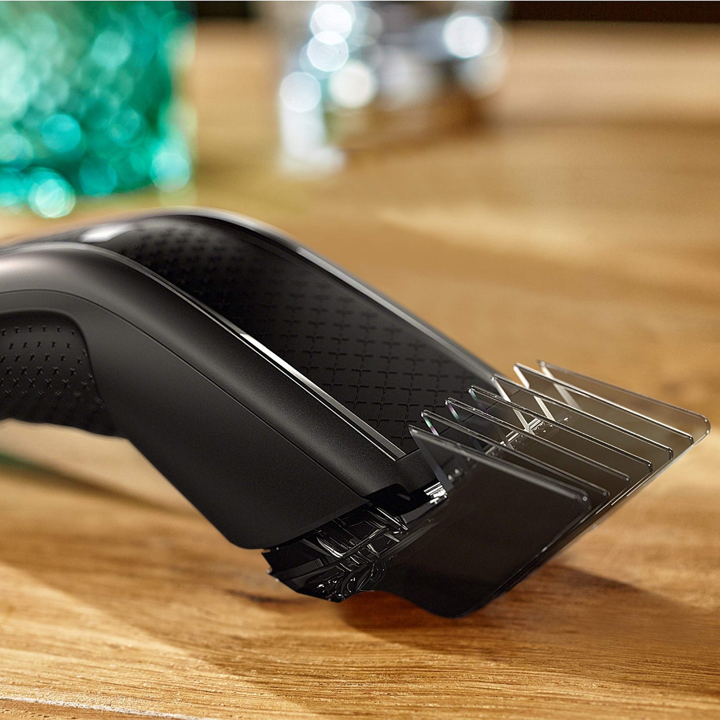 Philips Hair Clipper Series 5000, hair trimmer with Trim-n-Flow Pro technology, 28 length settings, 90 min battery operation with 1 hour charging time, fast, even haircut (model HC5632/15)