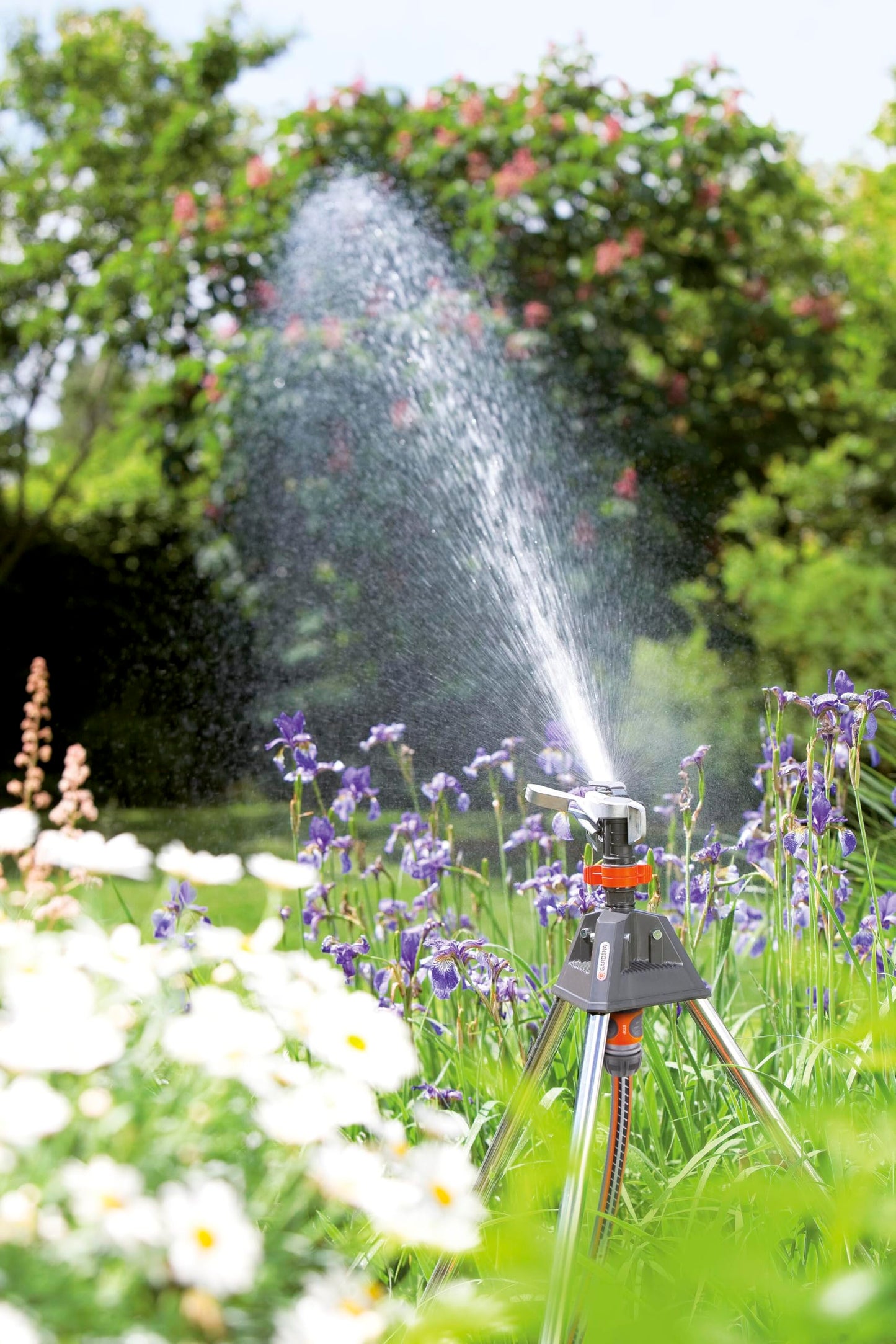 Gardena Premium impulse high sprinkler: The impulse, circular and sector sprinkler with folding sprinkler stand, for watering large and tall plants, on areas up to 490 m² (8138-20) - 8138-U
