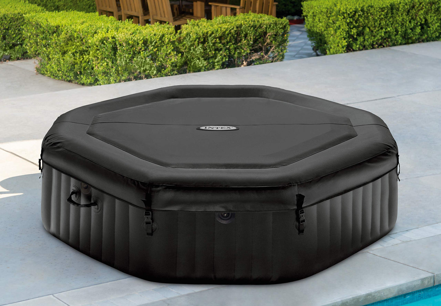 INTEX PureSPA Jet+Bubble Deluxe inflatable indoor & outdoor whirlpool for 6 people 1098 L (196 x 71cm) water softening & salt water system - 140 massage jets - 2200 W heating system (28462)