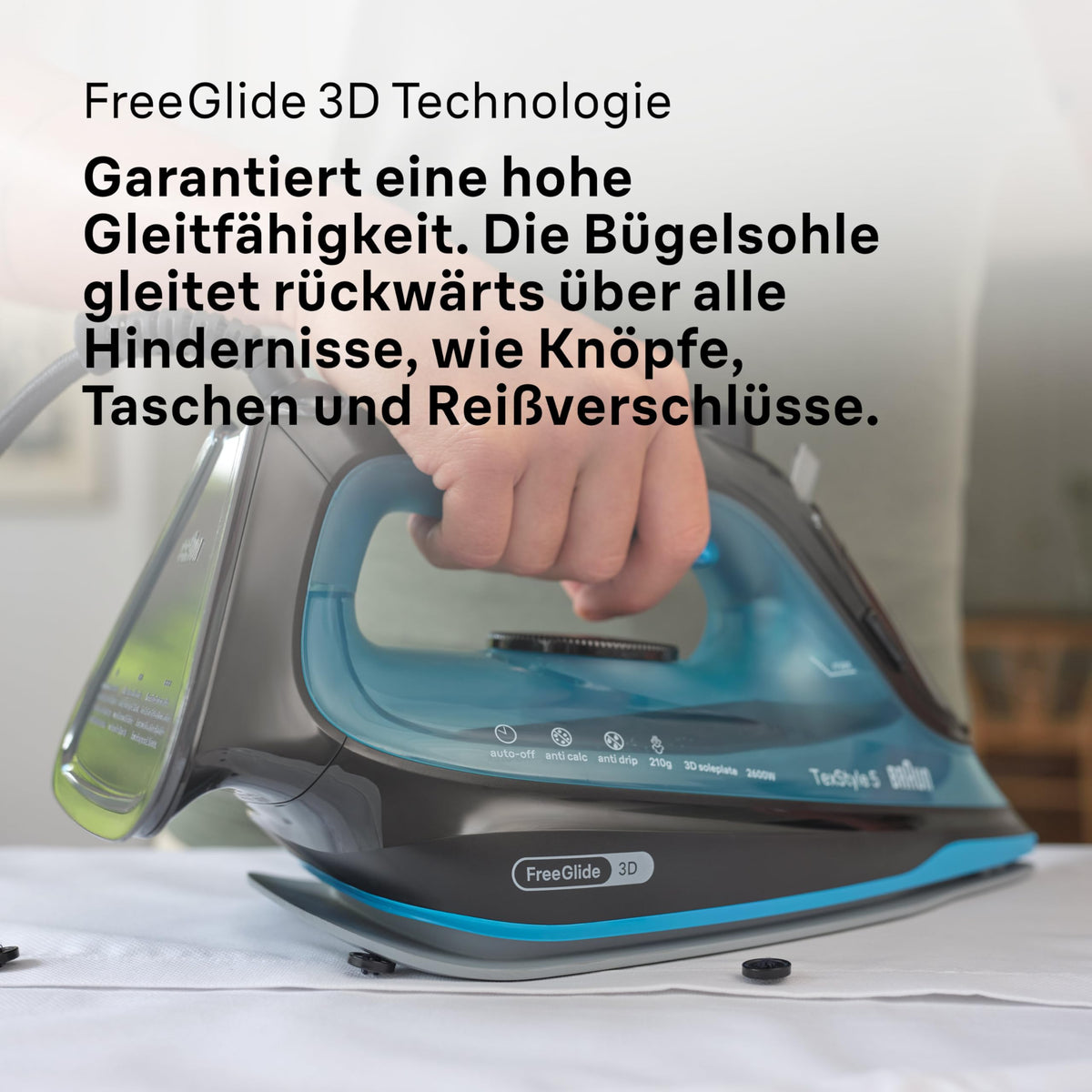 Braun TexStyle 5 SI5256 BL Steam Iron with FreeGlide 3D Soleplate, Precision Tip, Vertical Steam, Anti-Drip System, 210 g/min Steam Shot, 300ml Water Tank, 2600W, Black/Blue - SI5256BL