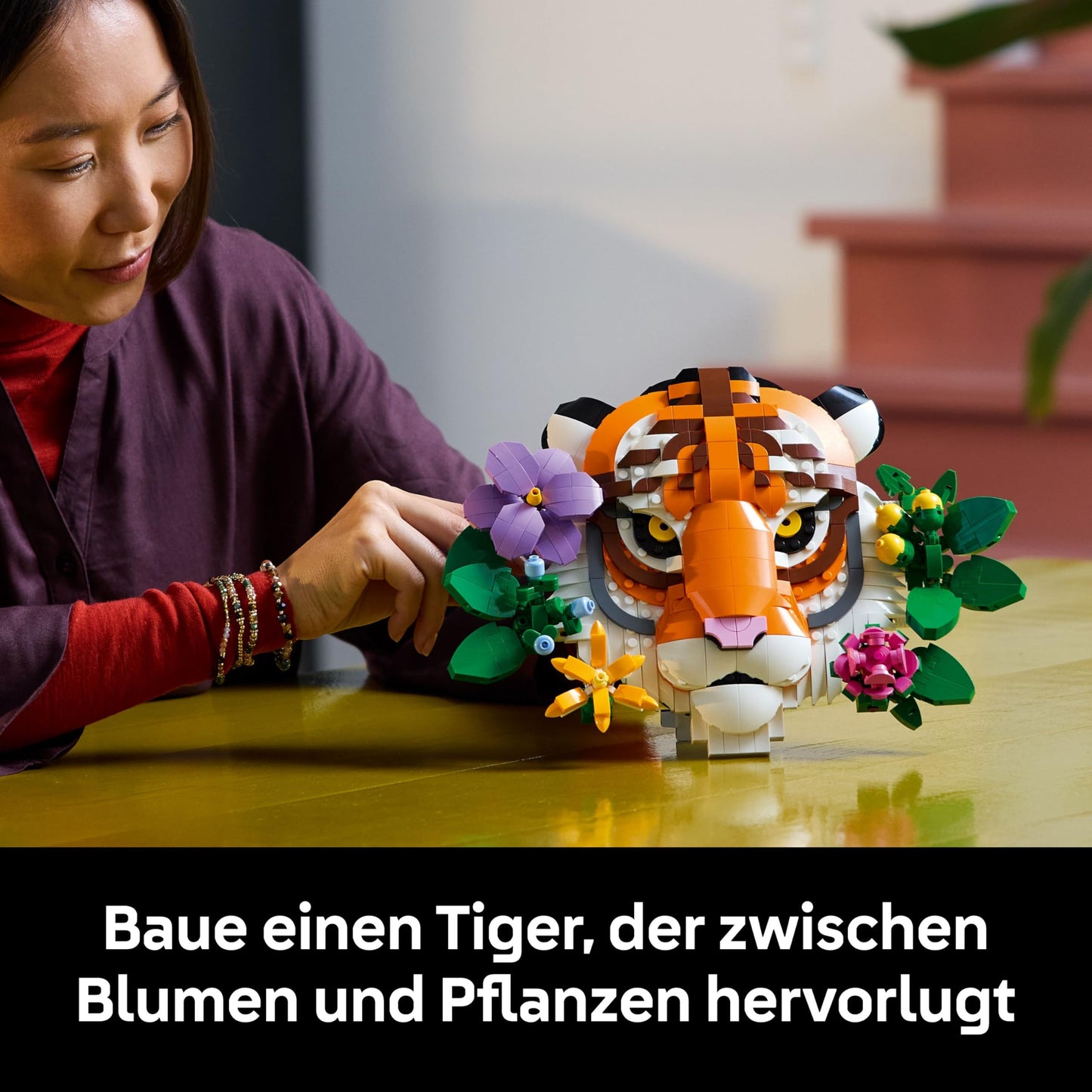 LEGO Fauna Collection - Tiger - Buildable 3D animal painting with decorative flowers made from botanicals - DIY decoration set for home or office for adults - Creative gift idea - 31217