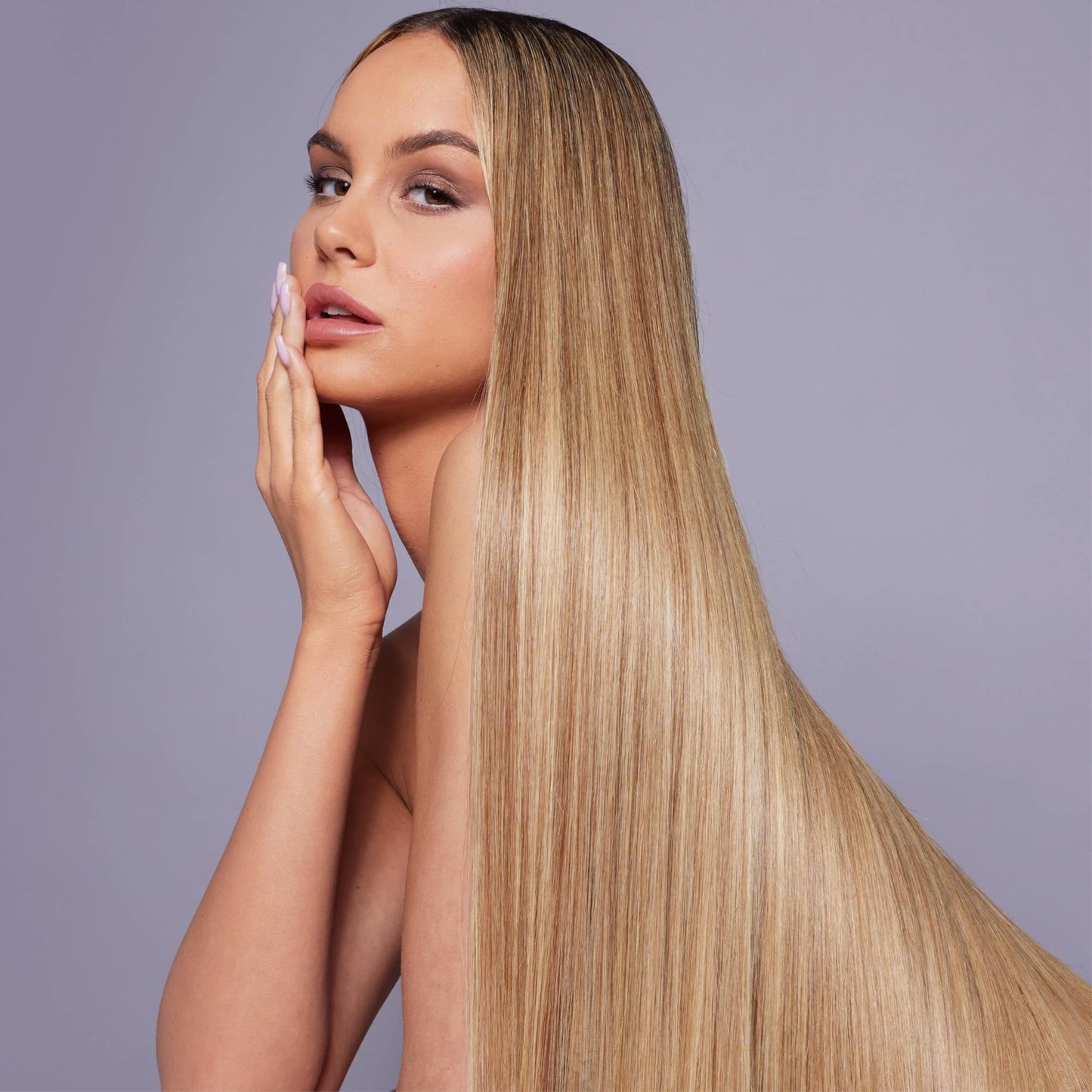 COLOR WOW Dream Coat Supernatural Spray. The anti-frizz icon. The ultimate moisture shield, 200ml - CW527