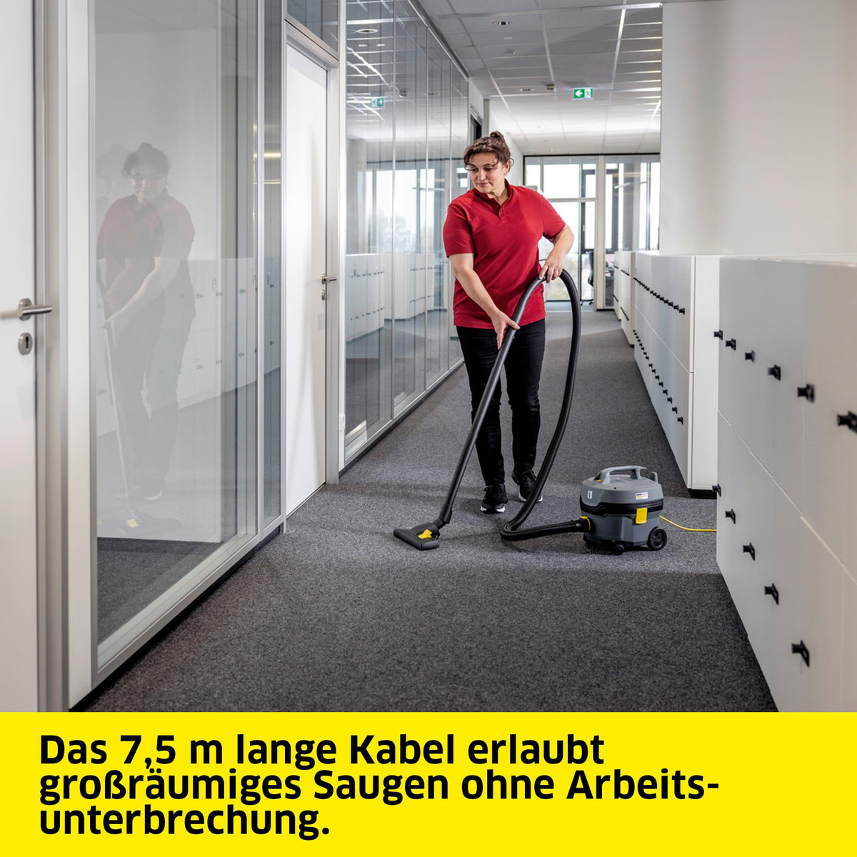 KÄRCHER Professional Dry Vacuum Cleaner T 7/1 Classic, Rated Power: 850 Watts - 1.527-223.0
