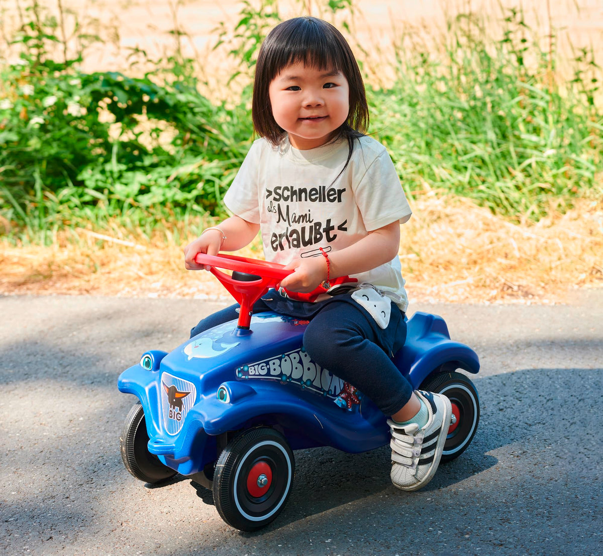 BIG-Bobby-Car Classic Ocean - Children's vehicle with stickers in ocean design, suitable for boys and girls, load capacity up to 50 kg, ride-on toy for children from 1 year old, blue, Vlau - 800056130