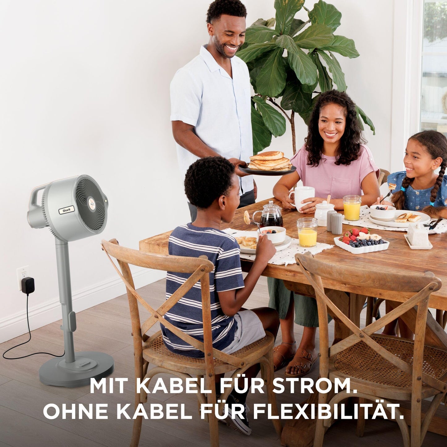 Shark FlexBreeze Pro Mist Ventilator fără fir pentru interior și exterior cu sistem de pulverizare, rezervor portabil de pulverizare, suport de 20 m și ventilator de masă, 5 setări de viteză, silențios, telecomandă, Dove FA300WHEU