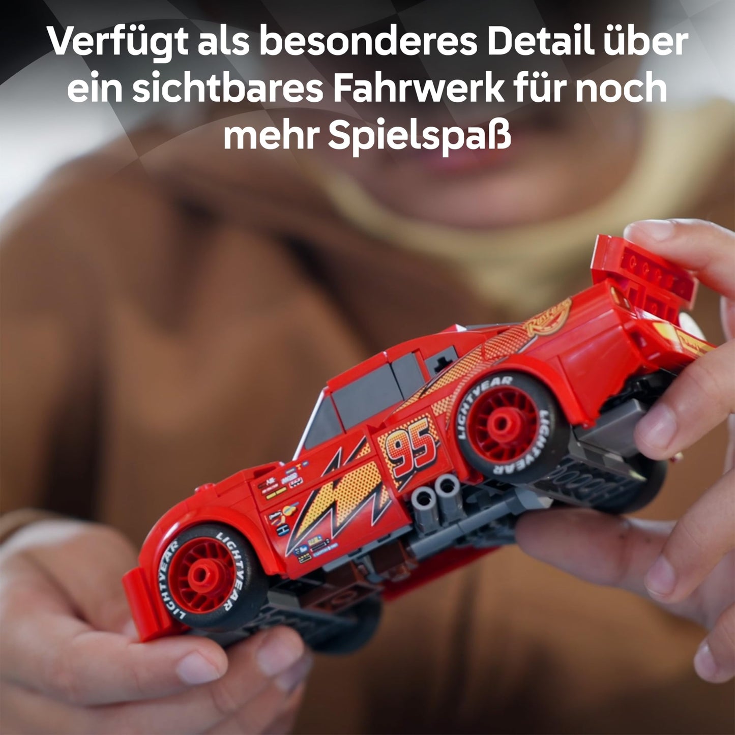 LEGO Speed Champions | Lightning McQueen - Toy for Cars from Disney Pixar - DIY decoration for children's rooms - Car play set - Creative gift for girls, boys and car fans aged 9 and over - 77255