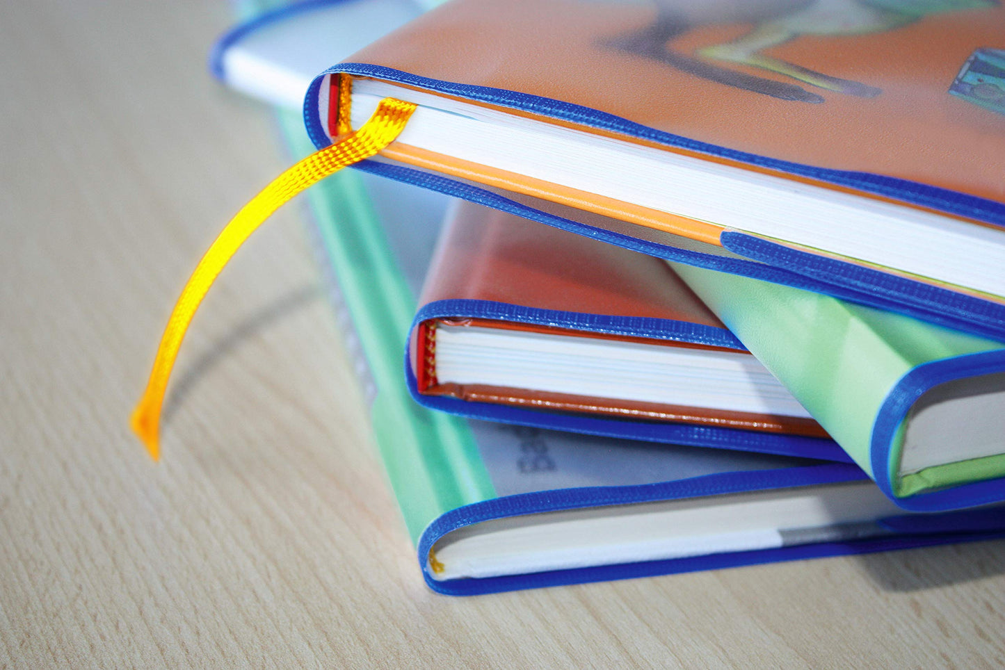 HERMA 7300 book covers 30 x 54 cm HERMÄX Classic, 20 pieces, book covers with label & edge protection made of wipeable polypropylene film, book protector set for school books, transparent