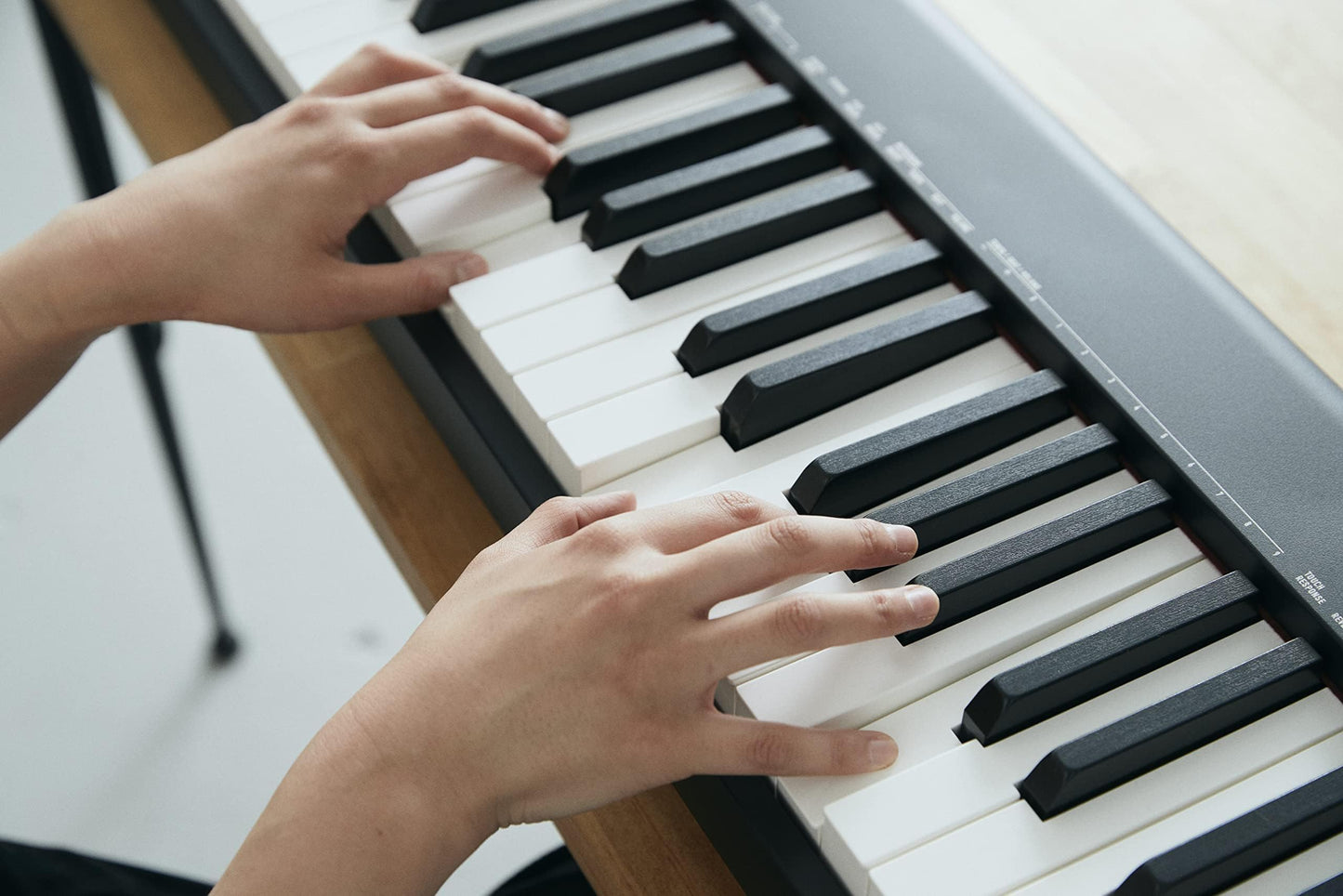 Casio CDP-S110BK digital piano with 88 weighted keys, 10 sounds, black - CDP-S110BKC5