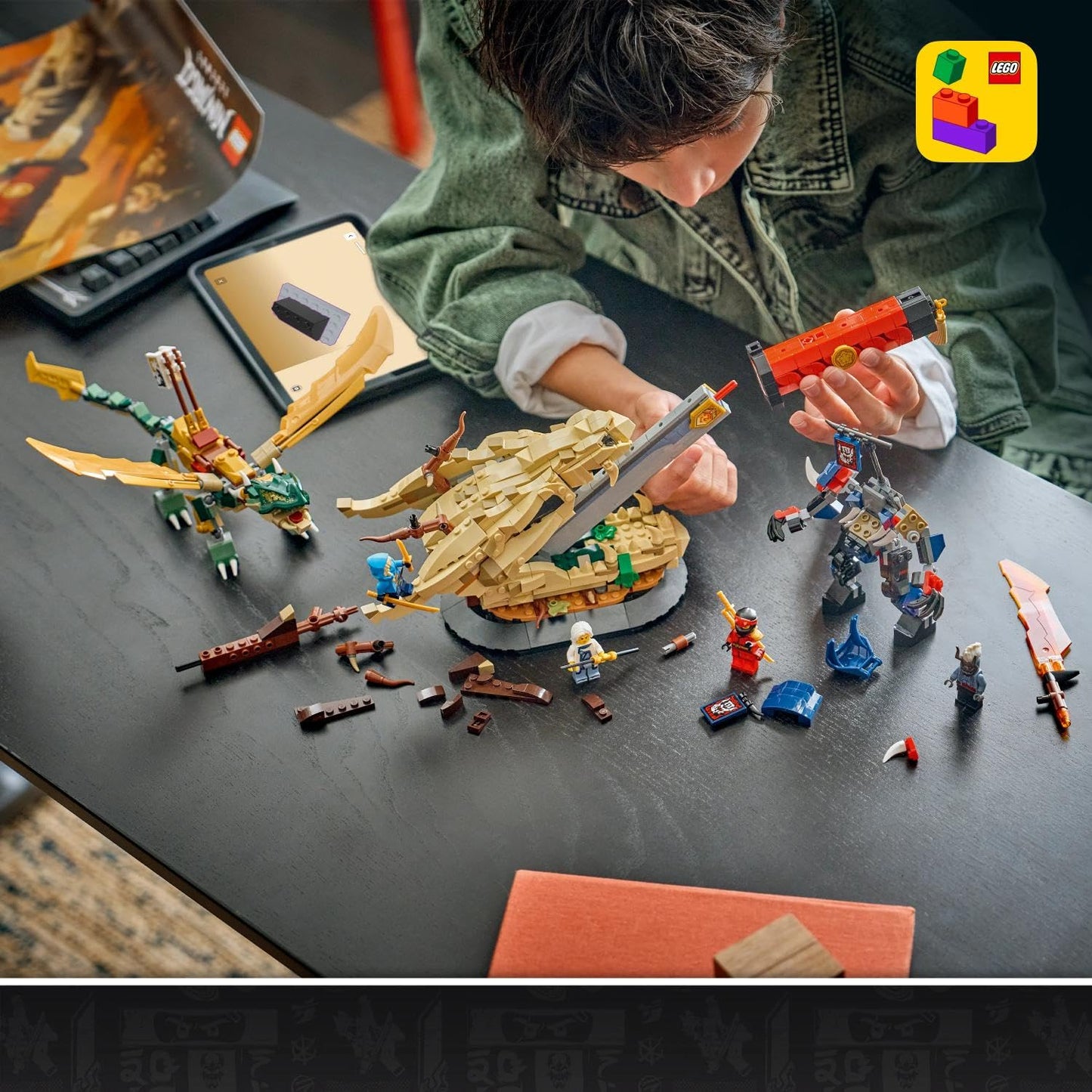 LEGO NINJAGO Showdown on the Dragon Blade - Ninja toy with dragon, mech action figure & 4 minifigures with katanas - children's room decoration - gift idea for ages 9 and up and fans - 71871