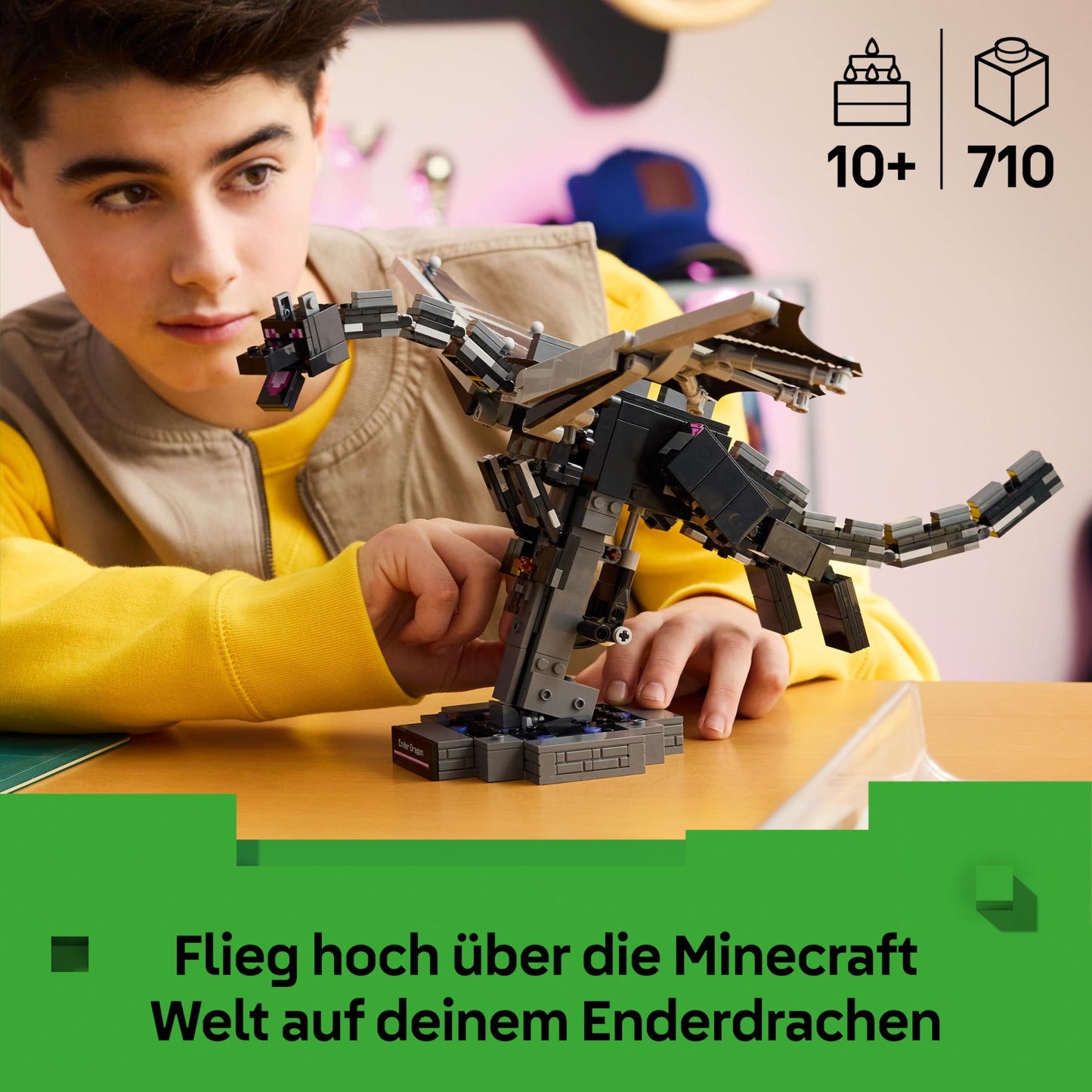 LEGO Minecraft The Ender Dragon - Interactive toy with flapping wings and exit portal stand as room decoration for children - gaming gift for boys, girls and fans aged 10 and over - 21595
