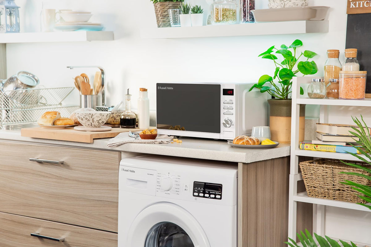 Russell Hobbs RHM2079A Digital Solo Microwave, 20 L, 800 W, 5 power levels, automatic defrosting, 8 automatic cooking menus, clock and timer, easy to clean, White - RHM2079A-EUAZ