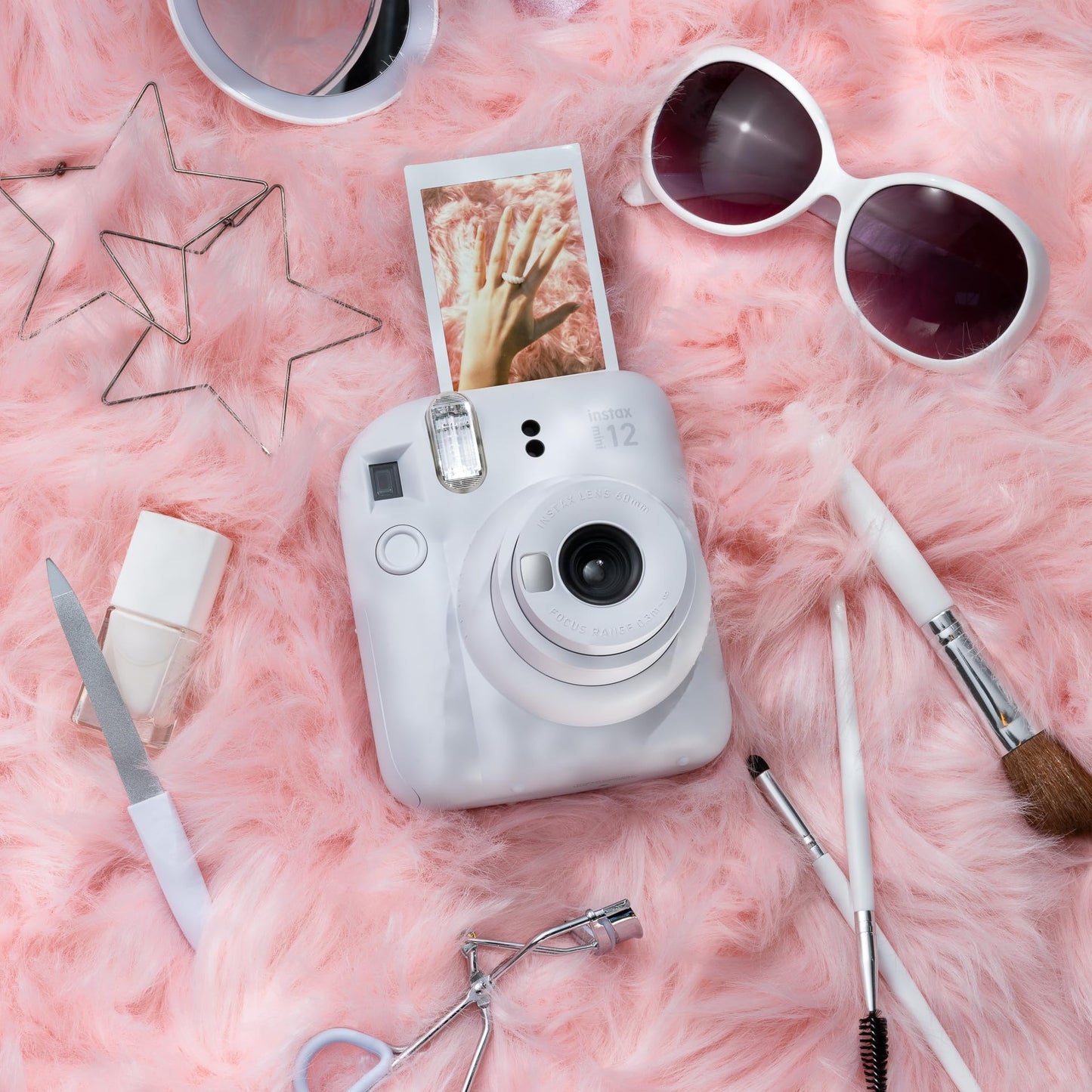 instax mini 12™ Clay White - 16806121