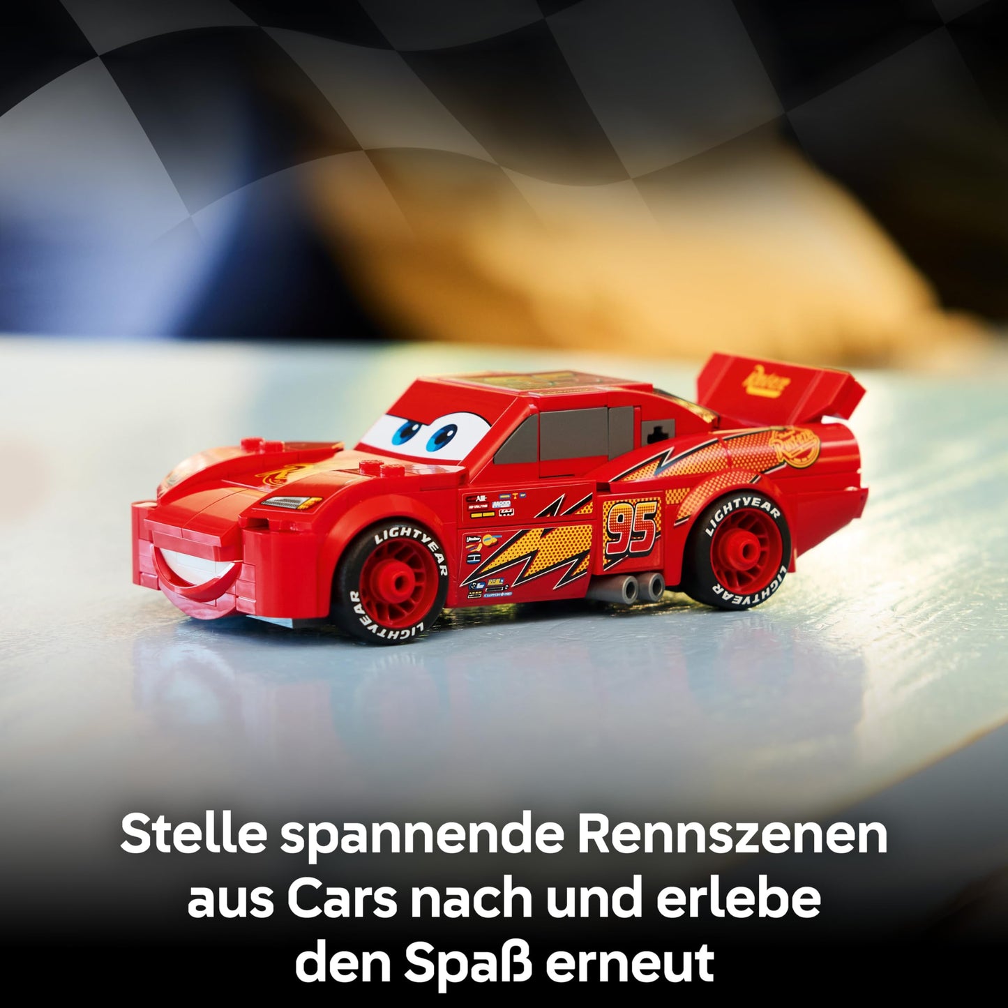 LEGO Speed Champions | Lightning McQueen - Toy for Cars from Disney Pixar - DIY decoration for children's rooms - Car play set - Creative gift for girls, boys and car fans aged 9 and over - 77255