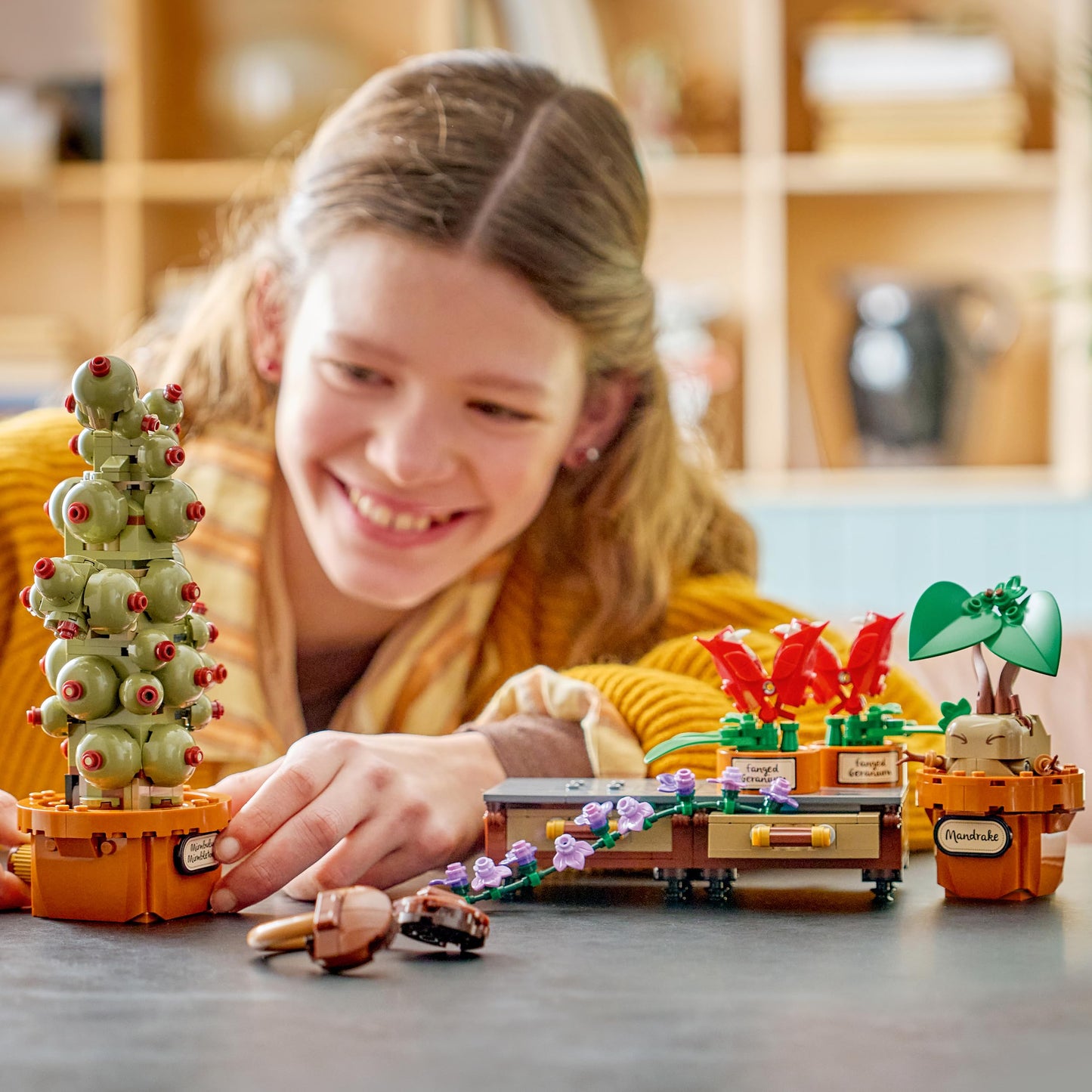 LEGO Harry Potter Hogwarts Castle: Herbology Plants - Interactive Toy - Artificial Potted Plants with Flowers - DIY Decoration - Gift for Girls, Boys & Teenage Fans Ages 12 and Up - 76474