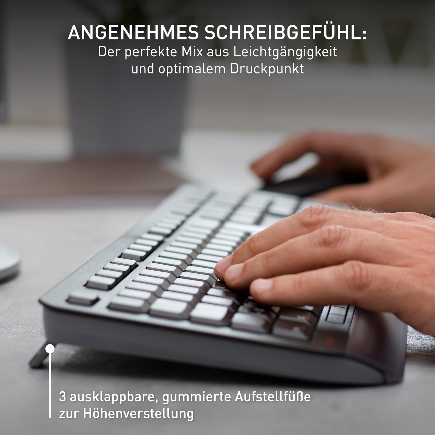 CHERRY GENTIX Desktop, wireless keyboard and mouse set, German layout (QWERTZ), 2.4 GHz radio, integrated wrist rest, symmetrical mouse, black - JD-7000DE-2
