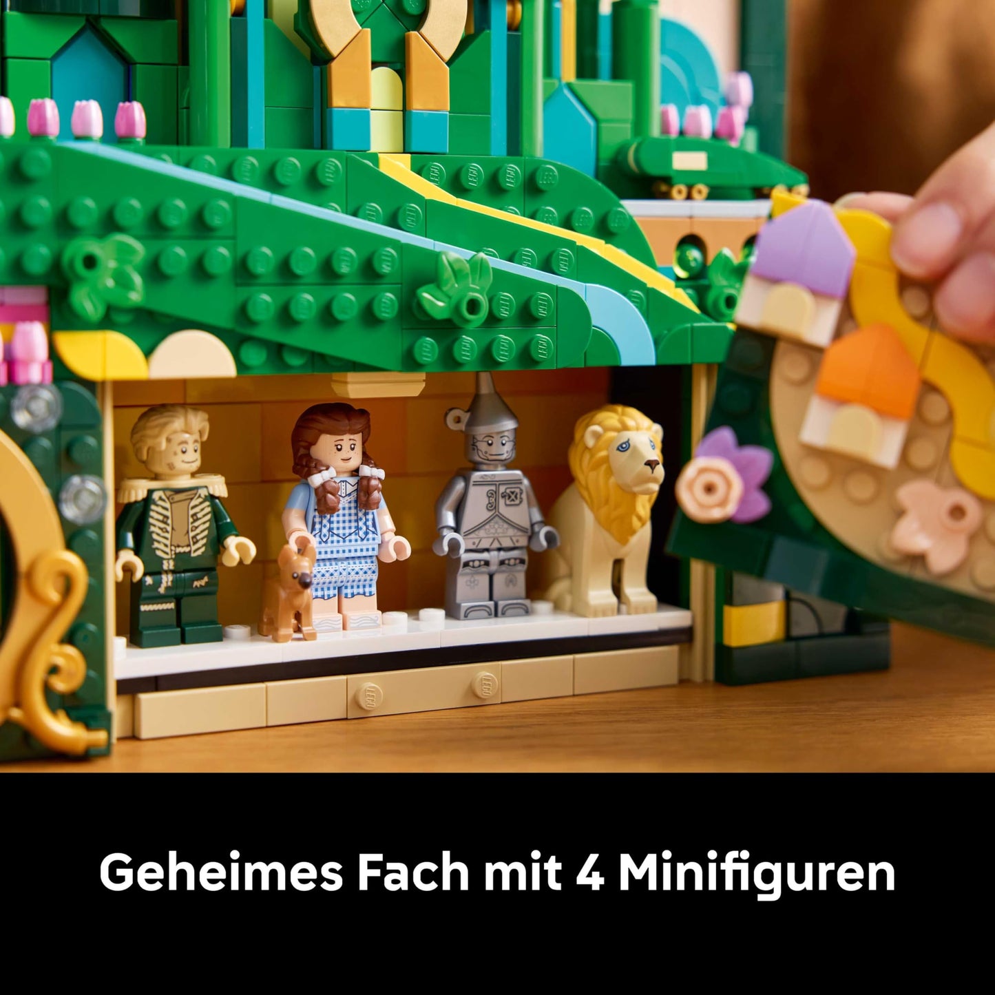LEGO Wicked Emerald City wall art - 3D model for adults - model building with 6 minifigures including Dorothy and Toto dog figure - DIY decoration for the living room - gift for film fans - 75685