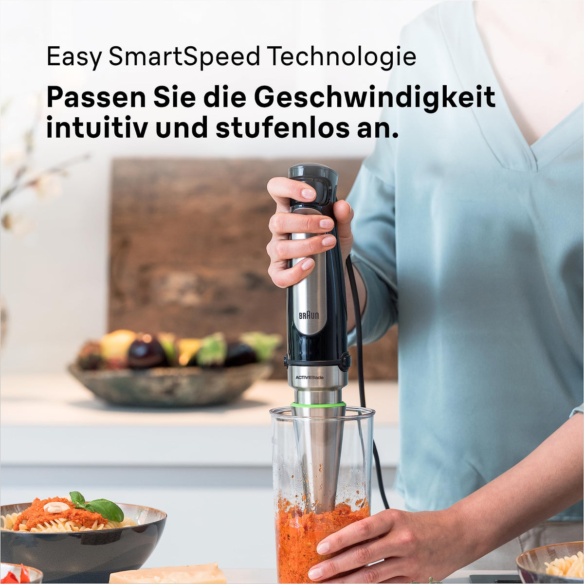 Braun MultiQuick 7 - Hand blender with SplashControl technology, ActiveBlade system, precise speed control, 1.5L kitchen mixer, chopper, whisk, 600 ml cup, 1000W, Black (MQ7087X)
