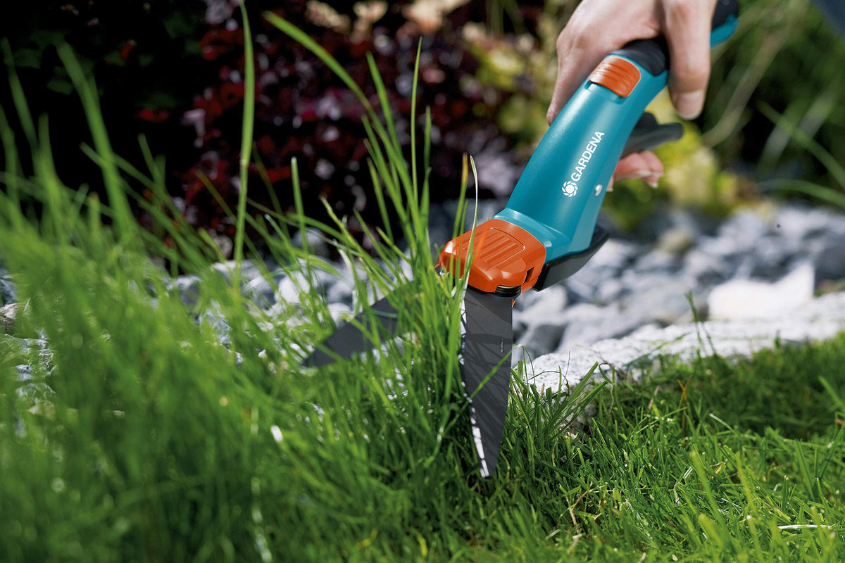 Foarfecă pentru iarbă Gardena Comfort, rotativă: foarfece pentru gazon cu lame rotative la 360° pentru utilizatori dreptaci și stângaci, margine zimțată pentru tăiere precisă, acoperire antiaderență, mâner confortabil (8734-20) - 08734-20