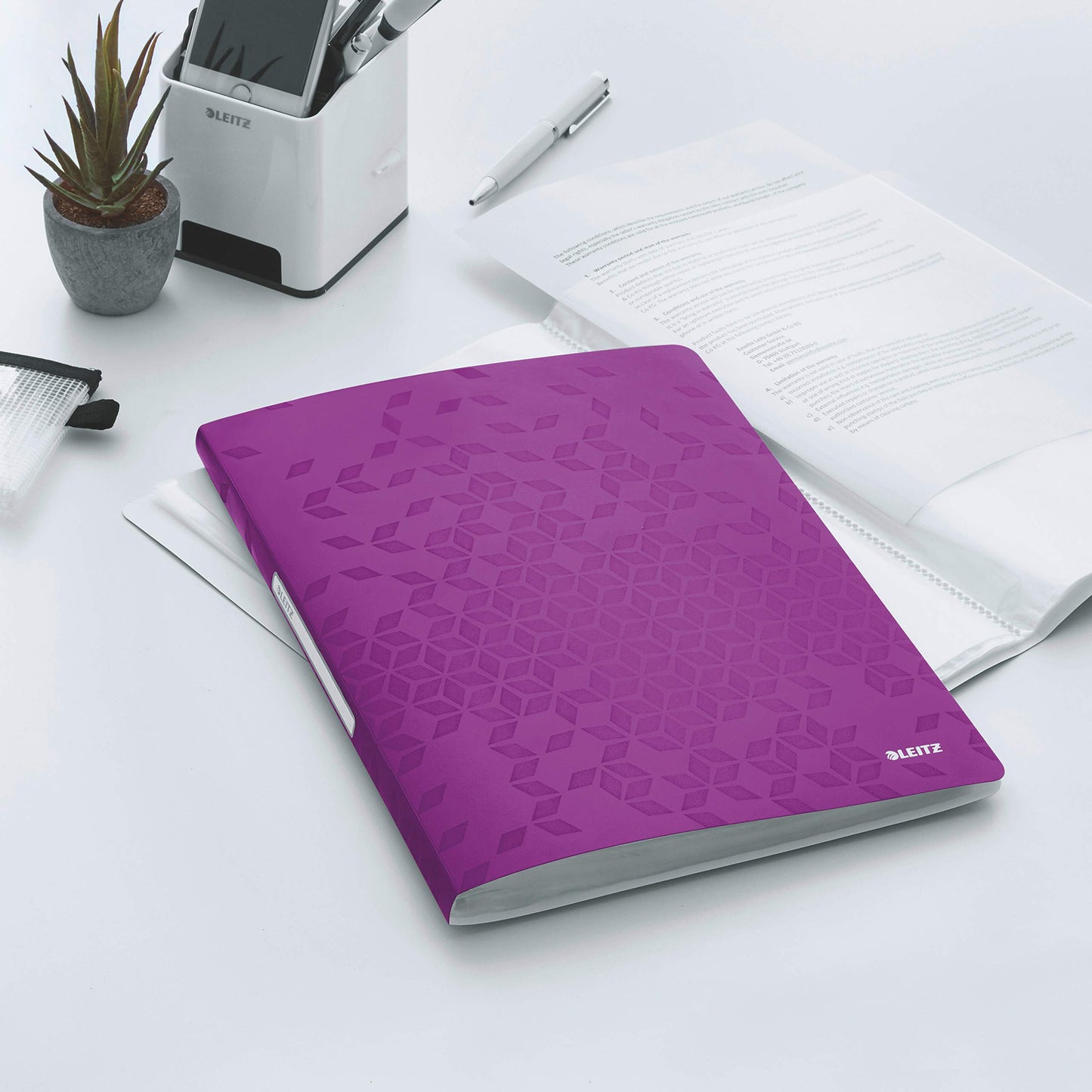 Leitz WOW display book in A4 format, pack of 10, each with 20 transparent pockets for 40 sheets, purple, WOW, 46310062 - 46310062-10
