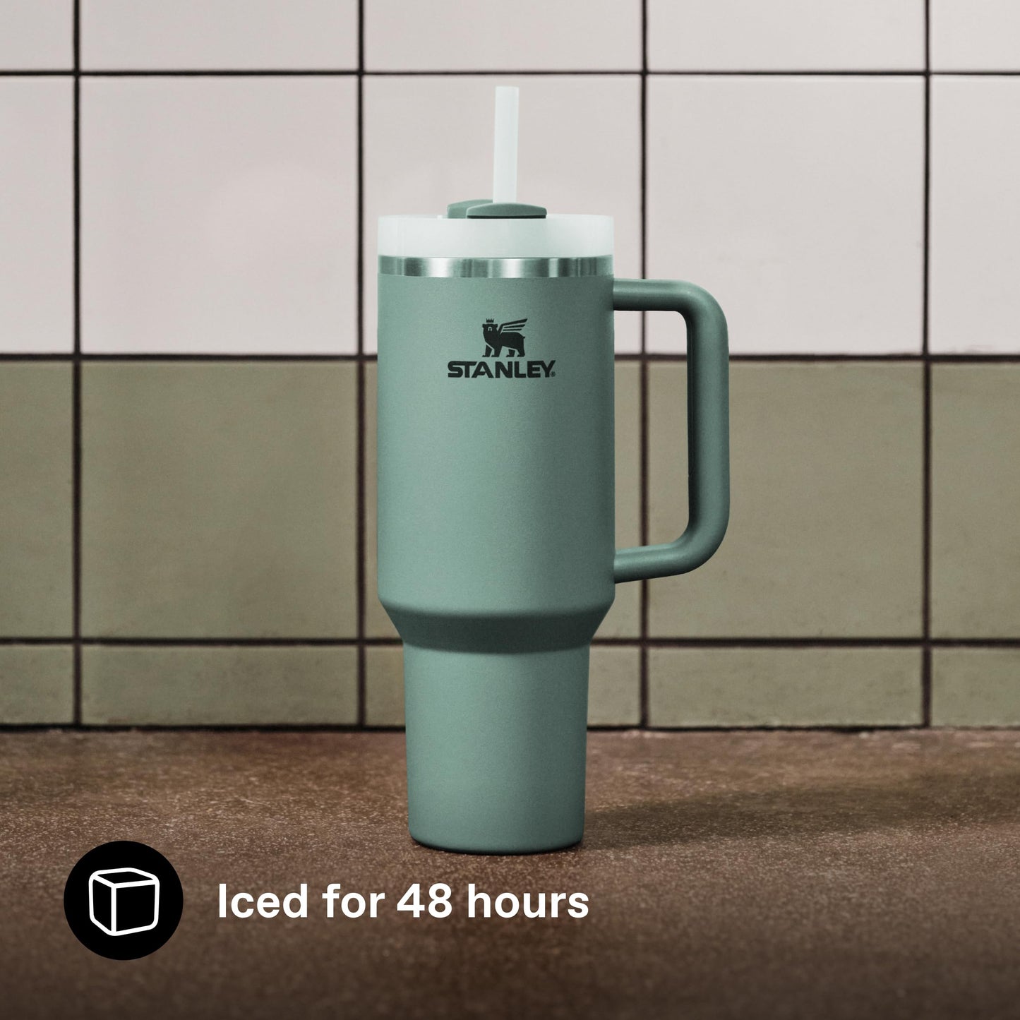 STANLEY Quencher H2.0 Flowstate Drinking Bottle with Straw 1.18L - Thermo Mug Cools Up to 11 Hours, 48 Ice Cold - Dishwasher Safe - Thermos Bottle BPA Free Stainless Steel - Shale - 10-10824-400