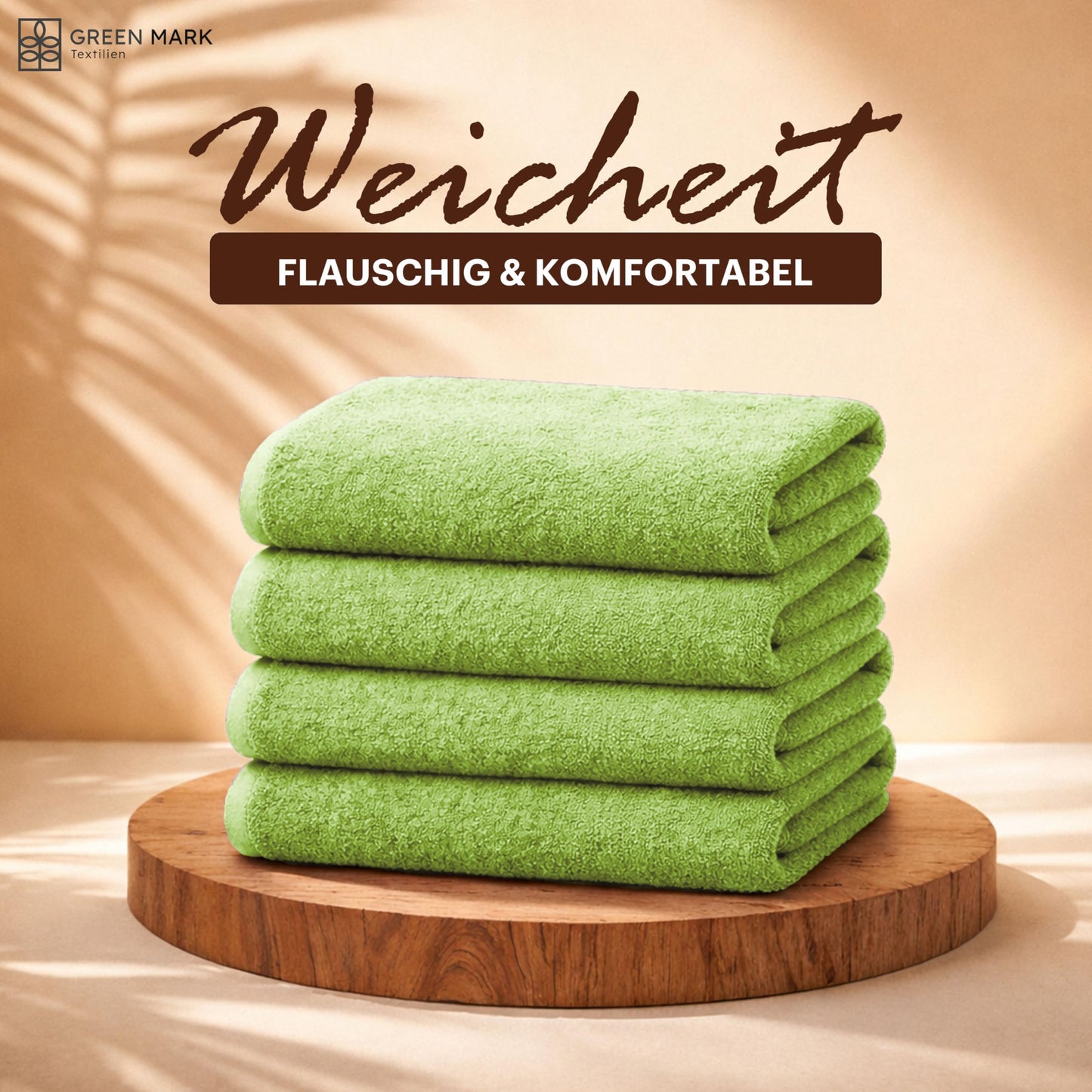 NatureMark 4-piece shower towel set - soft and absorbent shower towels made from 100% cotton, suitable for everyday use - apple green, 70x140 cm - NM-HT0725