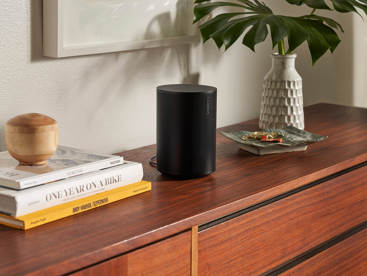 Sonos Era 100 | Smart speaker with WiFi, Bluetooth, compatible with Amazon Alexa - Black - E10G1EU1BLK