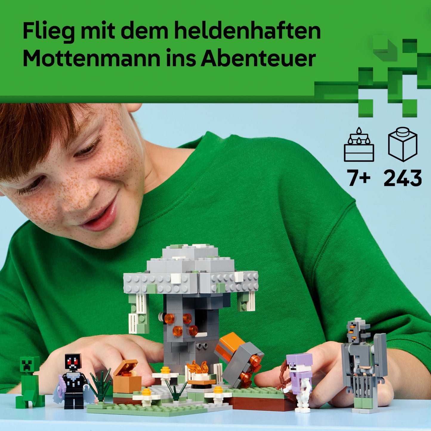 LEGO Minecraft Pale Garden - Creative toy for children - Toy biome for boys and girls aged 7 and up - with Minecraft figures - Mothman, Creeper, Skeleton and Gnarl - Gift - 21586