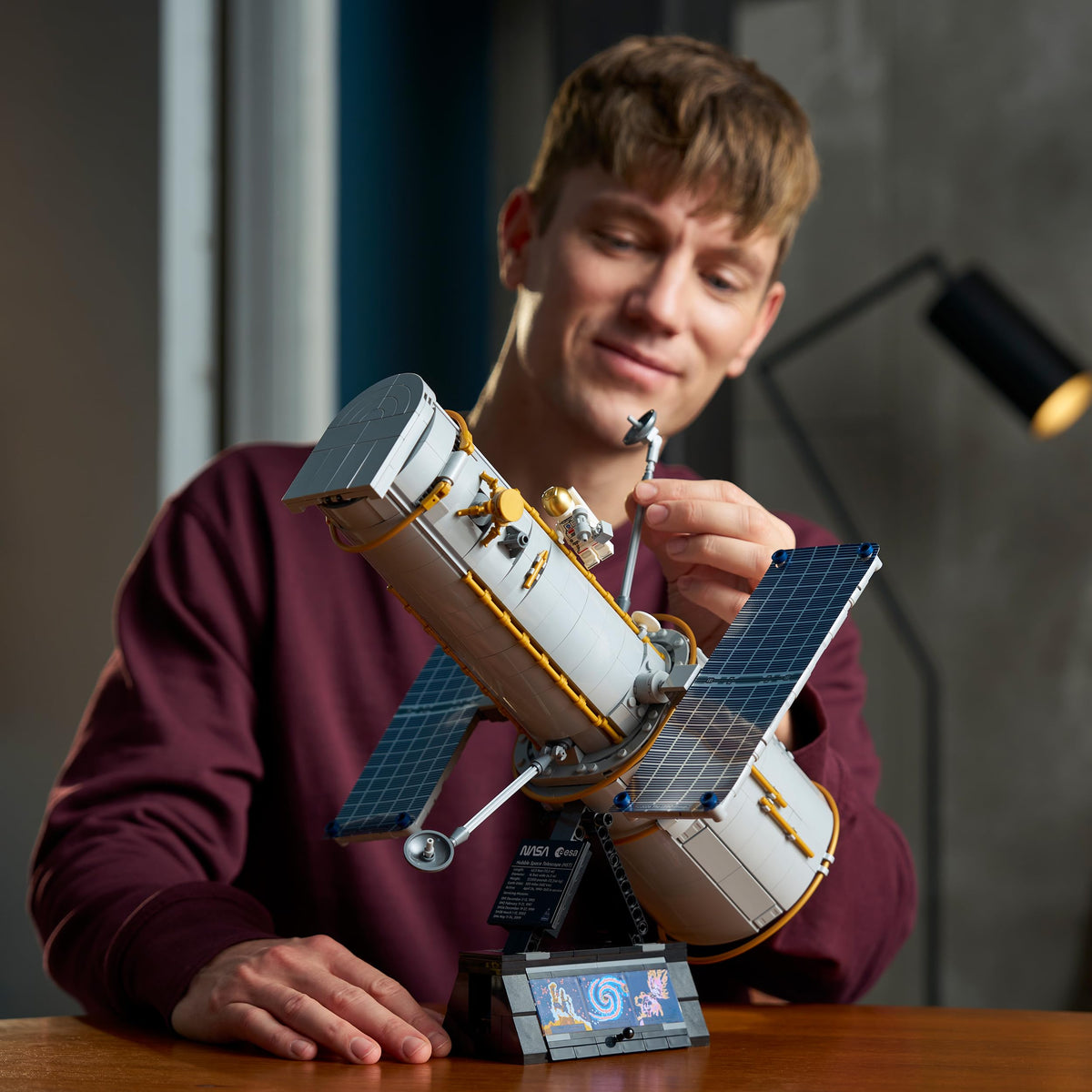 LEGO Icons Hubble Space Telescope 11382