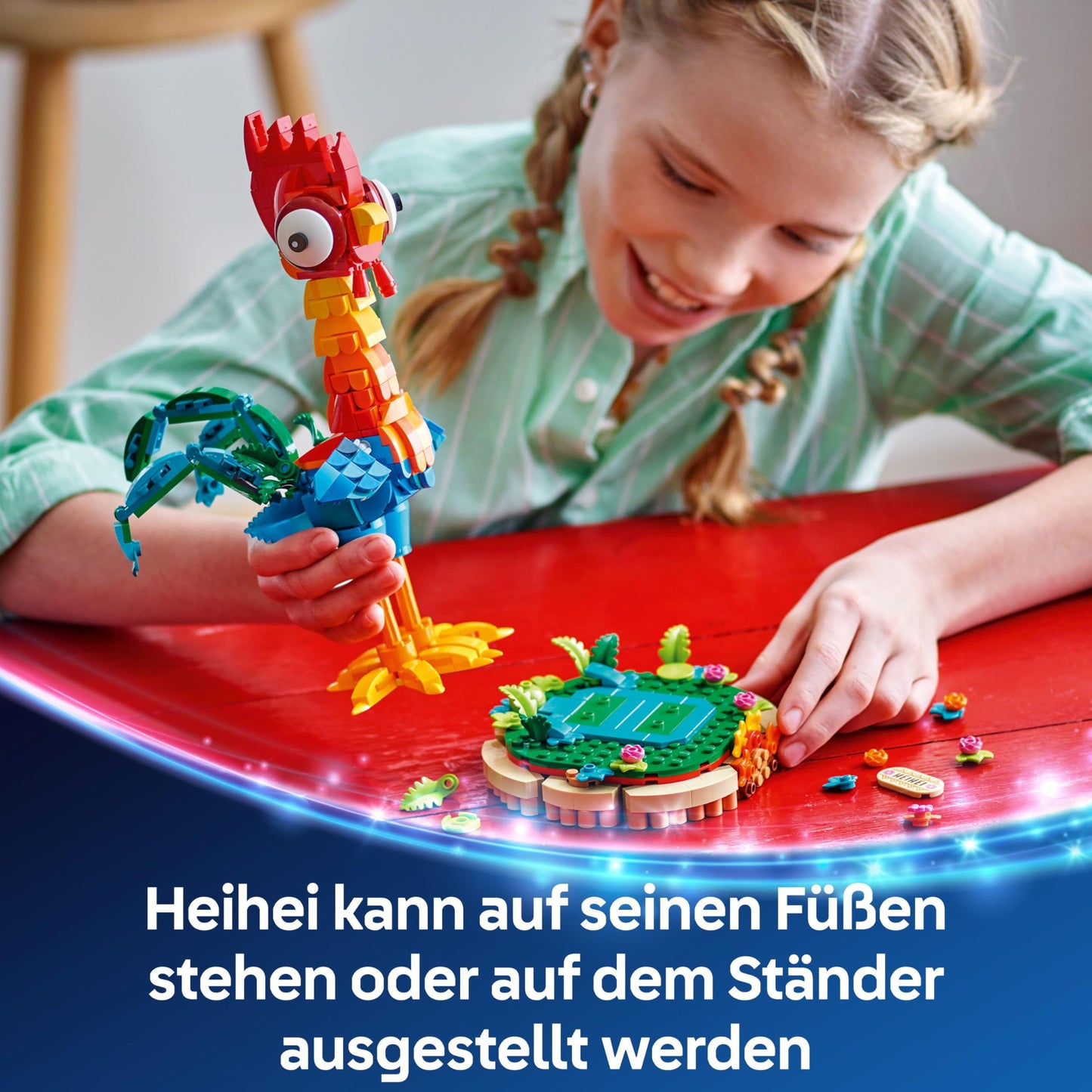 LEGO ǀ Disney Moana 2: Heihei toy - animal figure for playing and displaying with rotating head, movable wings and tail feathers as well as stand - gift for girls aged 9 and over - 43272