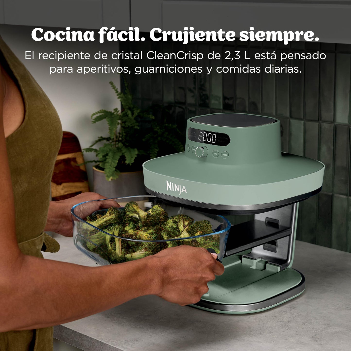Ninja CRISPi PRO XL Glass Air Fryer, 5 Preset Cooking Functions, CleanCrisp Glass Containers (5.7L and 2.3L) and Storage Lid, Moss Green AS090EUGN
