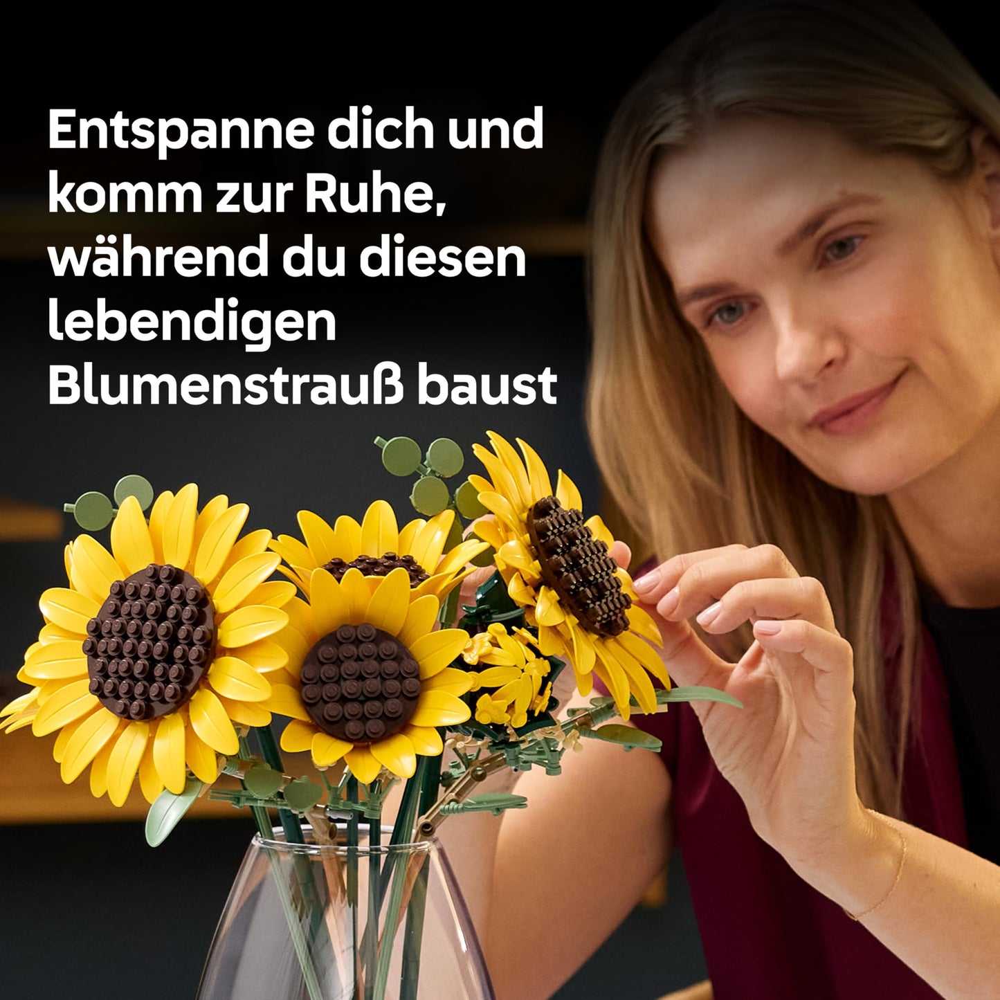 LEGO Botanicals Sunflower Bouquet - Artificial Flower Set for Adults - Artificial Sunflowers & Eucalyptus Branches for Decoration in the Living Room or Bedroom - DIY Gift Idea for Women - 11502