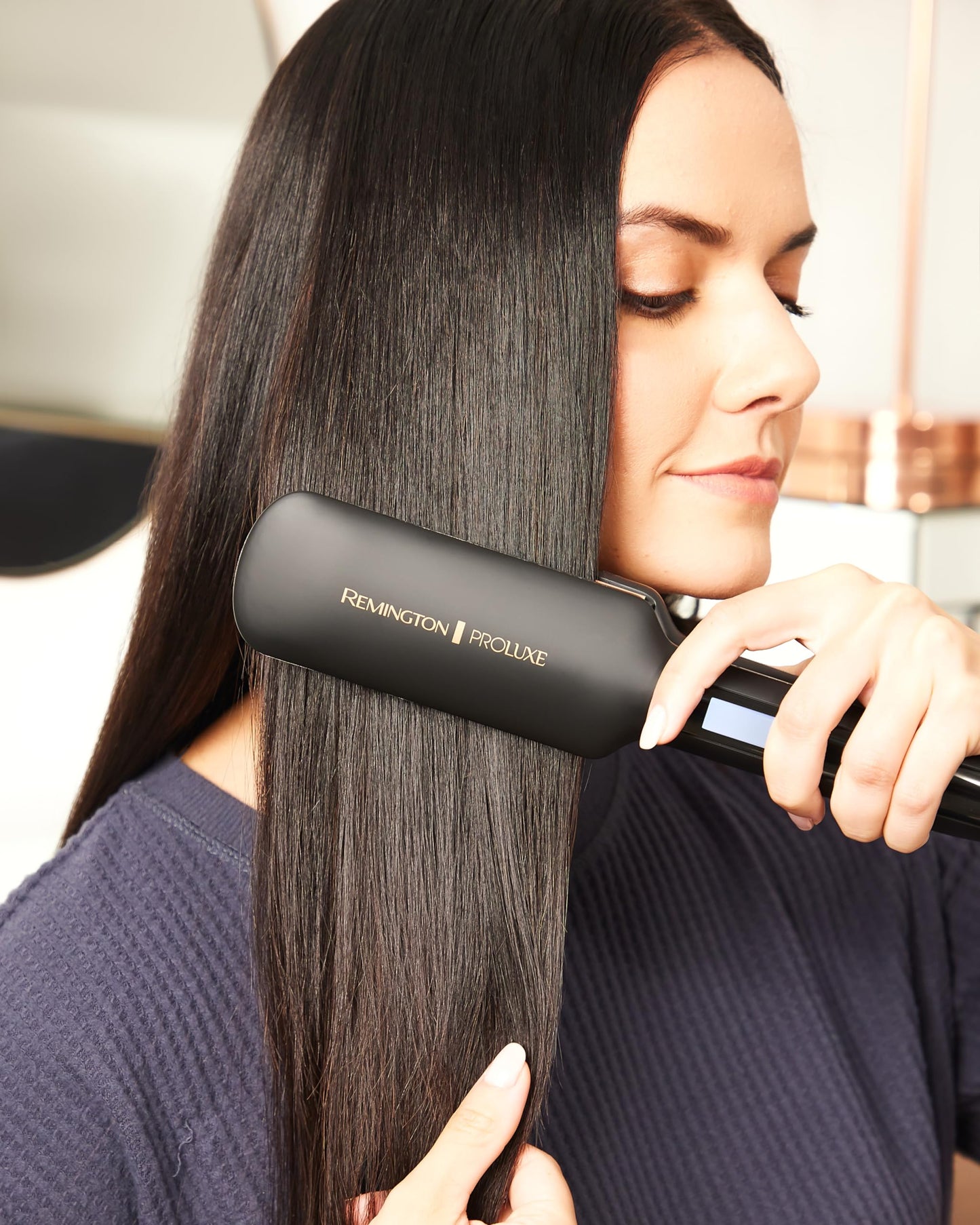 Remington straightening iron [extra wide ceramic styling plates 110 x 50mm] Proluxe (OPTIheat technology, Pro+ setting for gentle styling, digital display, quick heating) hair straightener S9150B