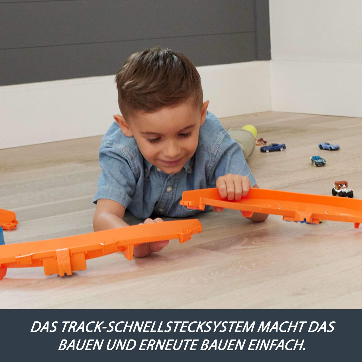 Hot Wheels Track Creator Boosted Jump Speedway Set and Toy Car - JDB49