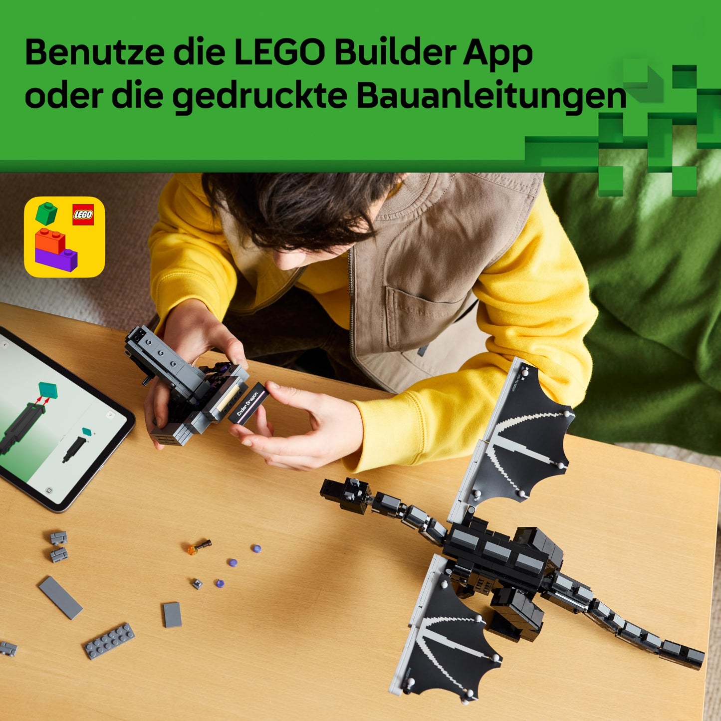 LEGO Minecraft The Ender Dragon - Interactive toy with flapping wings and exit portal stand as room decoration for children - gaming gift for boys, girls and fans aged 10 and over - 21595