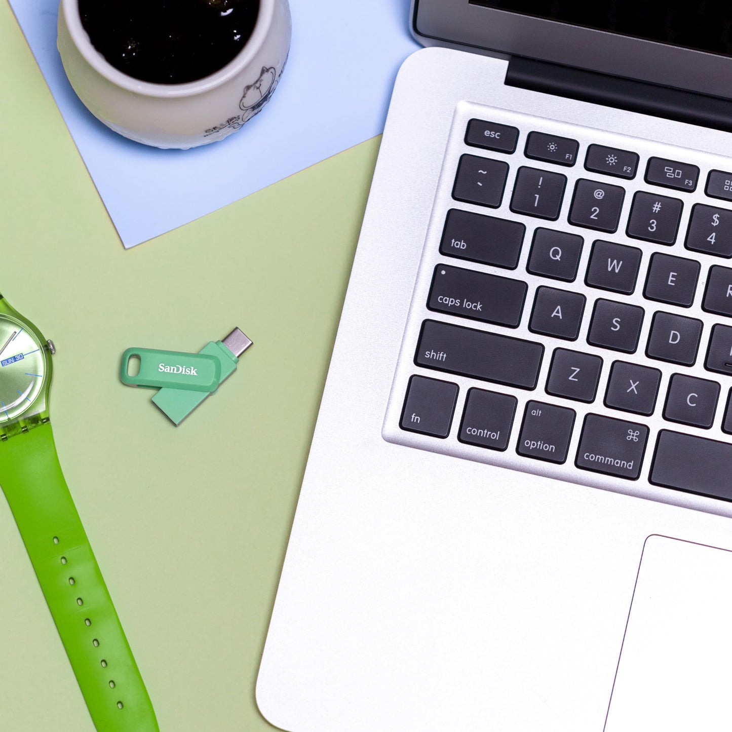 SanDisk Ultra Dual Drive Go USB Type-C 256 GB (Android smartphone memory, USB Type-C port, 400 MB/s reading speed, can be used as a key fob) Absinthe Green - SDDDC3-256G-G46AG