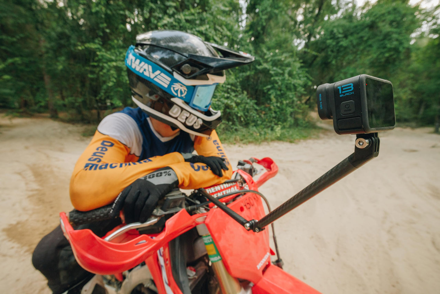 GoPro HERO13 Black – wasserdichte Actionkamera mit 5,3K60-Video  CHDHX-131-RW