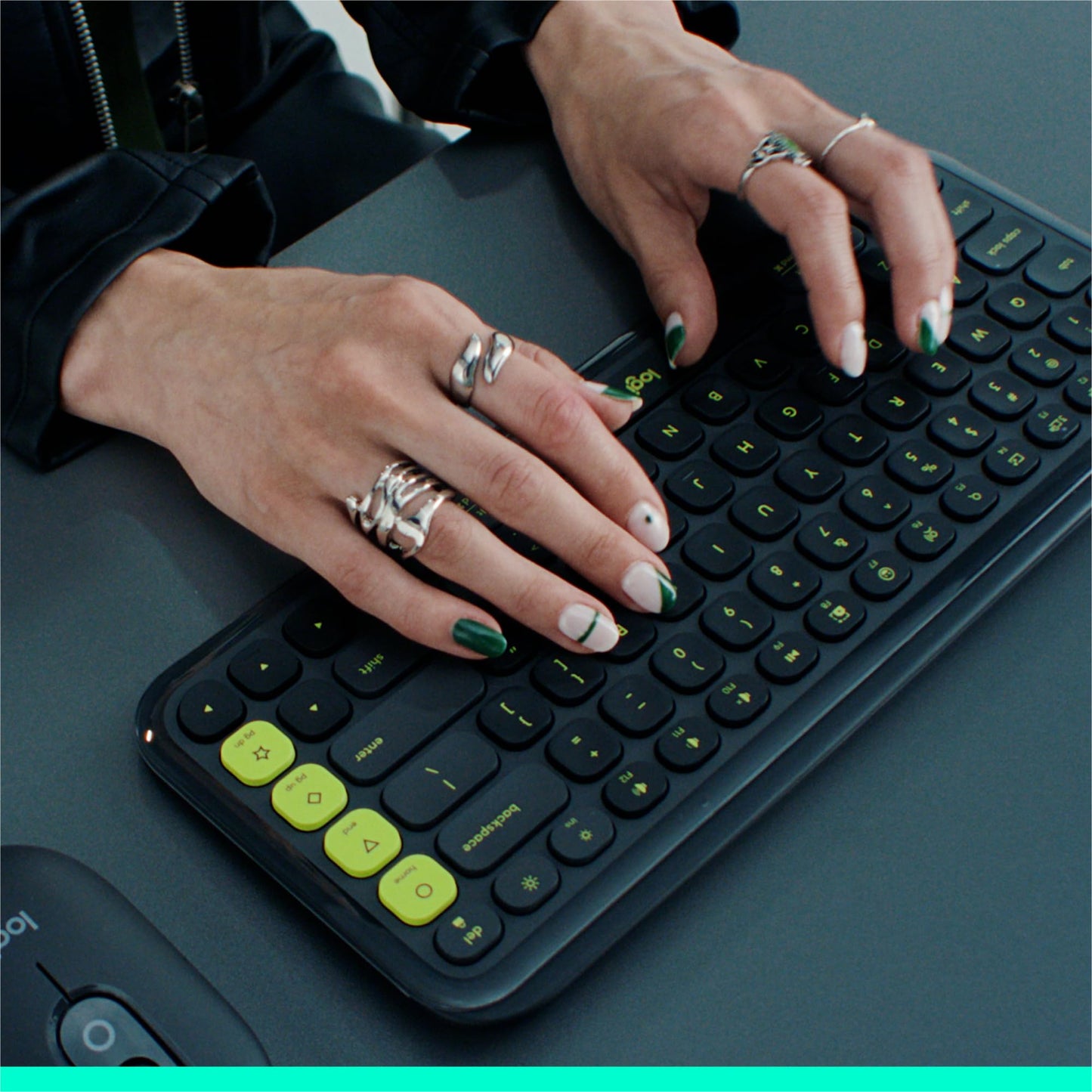 Logitech POP ICON Keys wireless Bluetooth keyboard, comfortable typing, programmable keys, easy switch between up to 3 devices, for notebook, tablet, PC, German QWERTZ layout - white - 920-013060