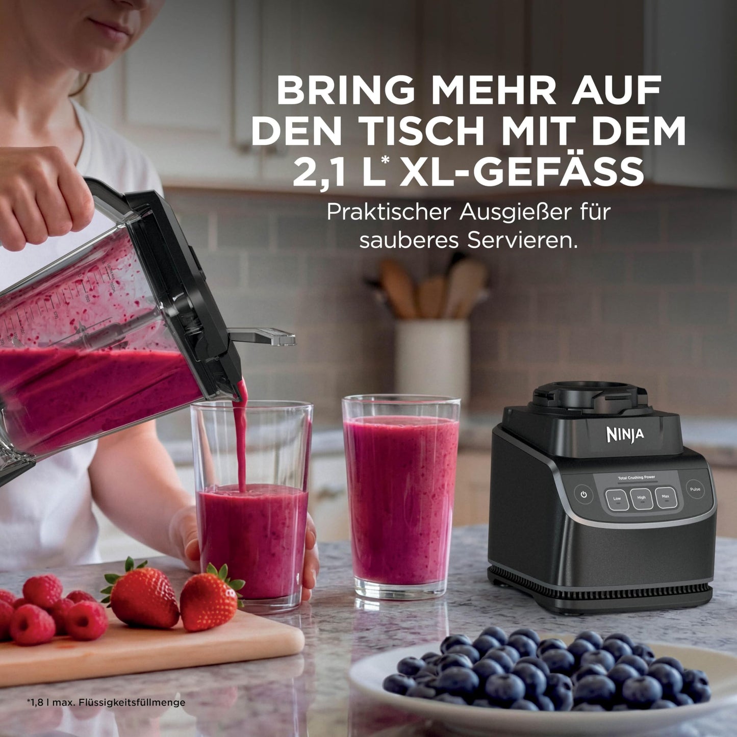 Ninja UltraCrush Blender, 3 Speed Settings, Manual Pulse Mode, 1.9 Liter Capacity Container for Liquids, for Making Smoothies, Dips, Sauces and More, Black BP201EU
