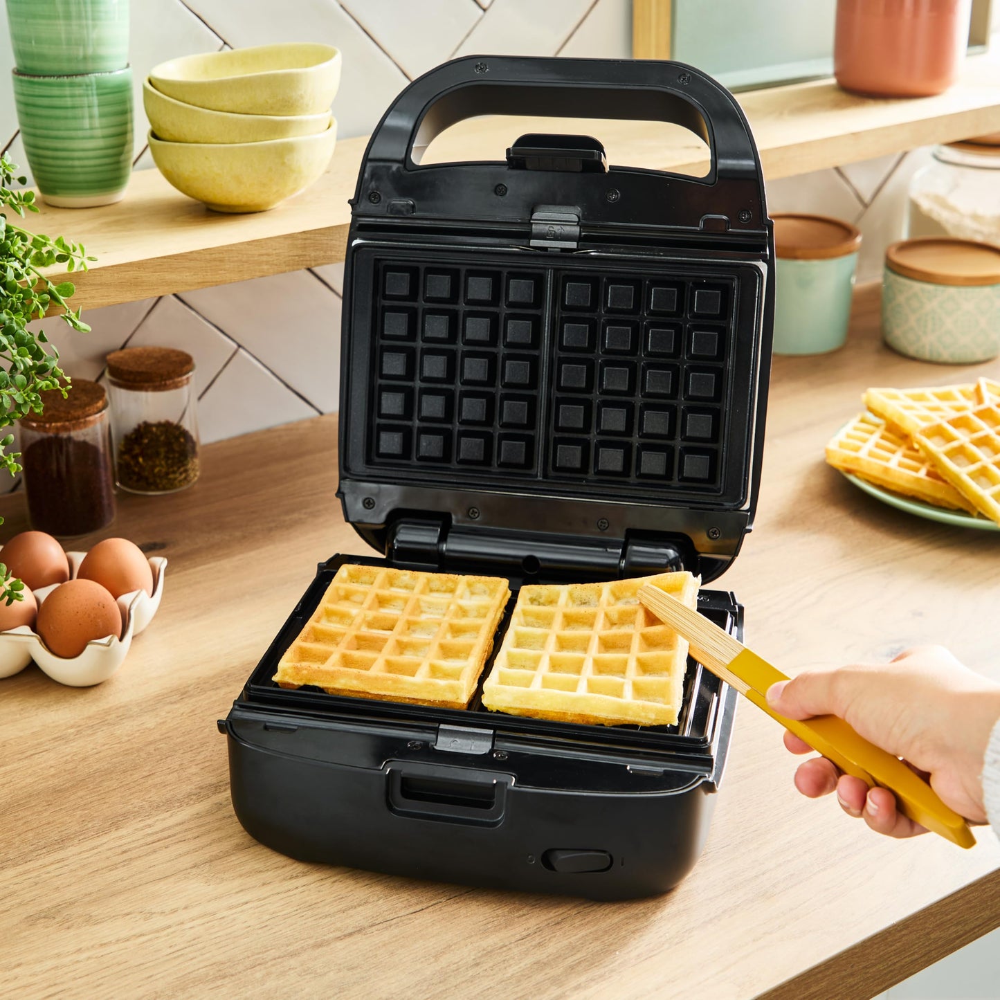 Tefal Snack Collection Precision Sandwich and Waffle Maker, 3 Preset Programs, Digital Screen with Timer, Non-Stick Coating, Space Saving Design, Silver/Black, SW872BF0