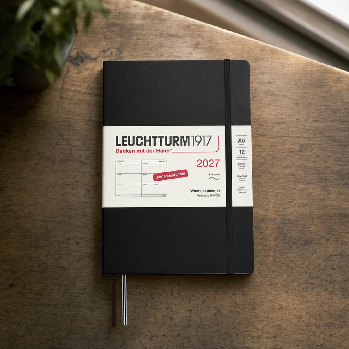 LEUCHTTURM1917 Calendar săptămânal 2027 Mediu (A5) - Germană, Negru, Coperți moale, 145 x 210 mm, 12 luni - ianuarie-decembrie 2027, 1 săptămână pe pagină dublă, hârtie de 80 g/m² cu compatibilitate ridicată cu cerneală - 400126