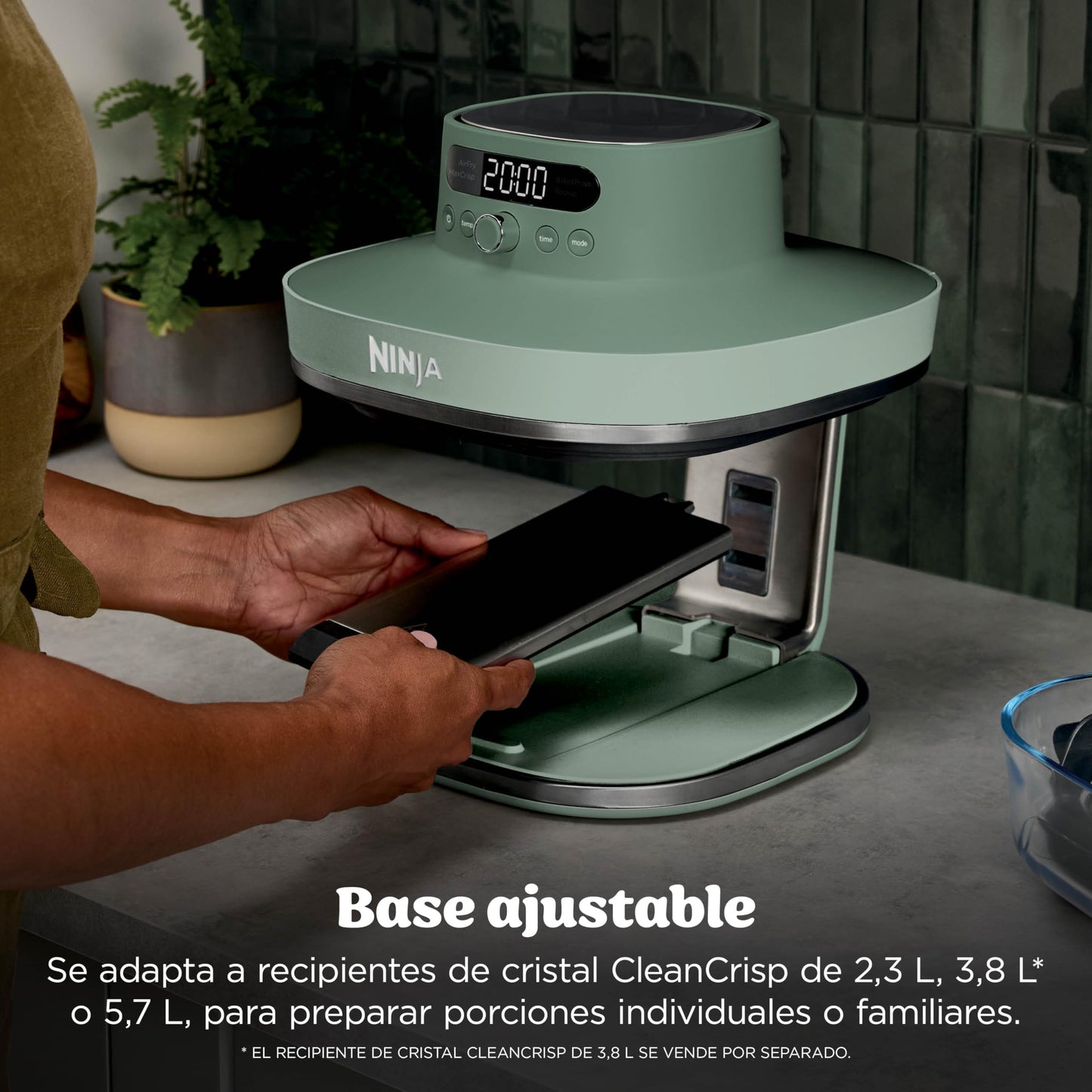 Ninja CRISPi PRO XL Glass Air Fryer, 5 Preset Cooking Functions, CleanCrisp Glass Containers (5.7L and 2.3L) and Storage Lid, Moss Green AS090EUGN