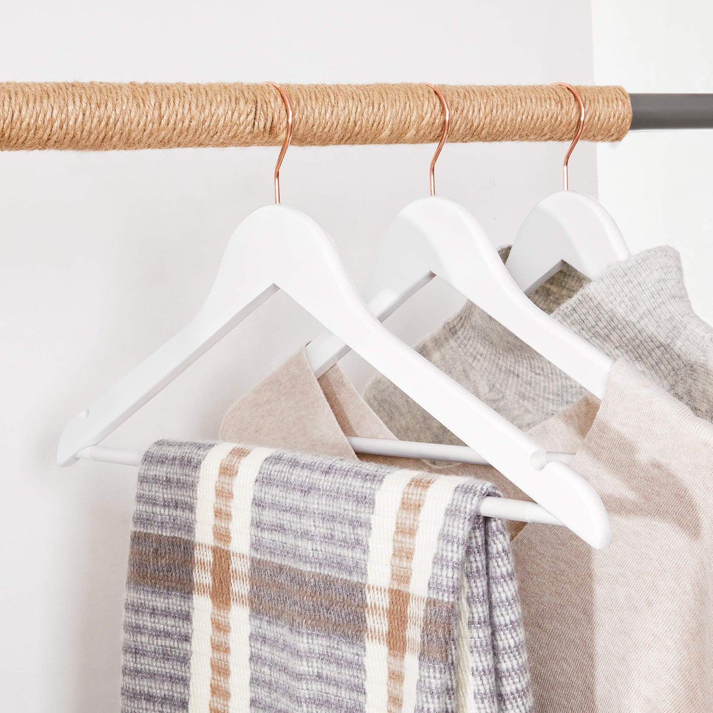 SONGMICS wooden clothes hangers, set of 20, solid wood hangers, notches in the shoulder area, non-slip trouser bar, 360° rotating hook, for suits, shirts, white-rose gold CRW001W01