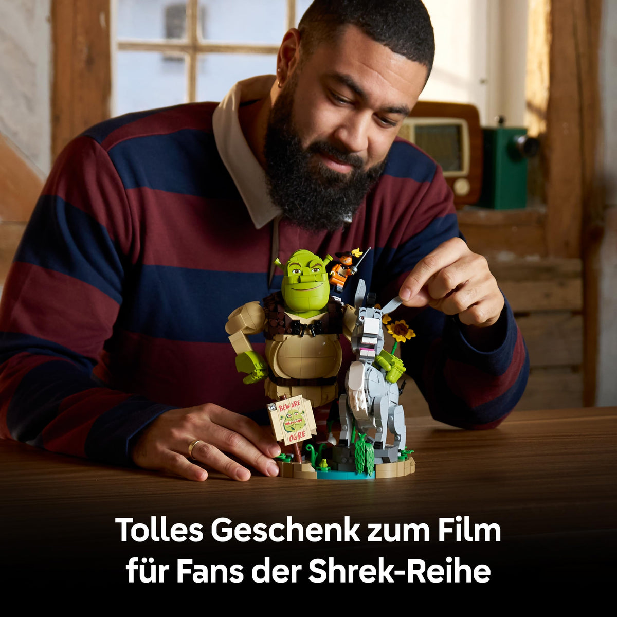 LEGO Shrek Shrek, Măgarul și Pisica cu Botine 72423