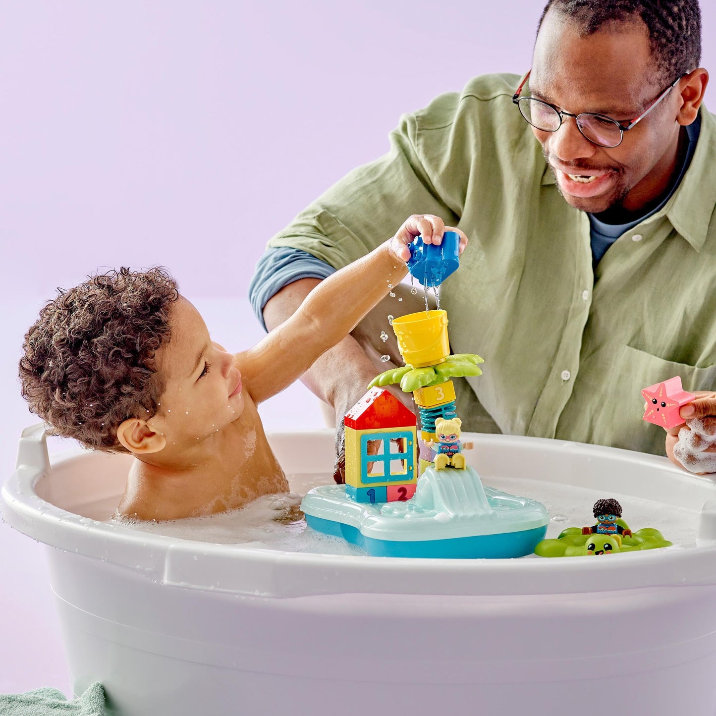 LEGO DUPLO Water Slide Set, Bath Toy for Toddlers Ages 2+, with Floating Island, Turtle and Starfish Animal Figures, Easy to Clean Bathtub Water Toy 10989