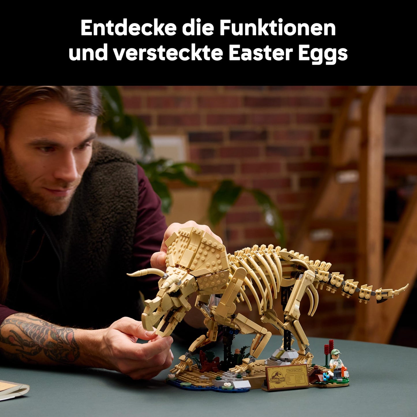 LEGO Jurassic World Dinosaur Fossils: Triceratops - Model building for adults with the minifigure Dr. Gerry Harding - DIY decoration for the shelf - gift idea for Jurassic Park fans - 77985