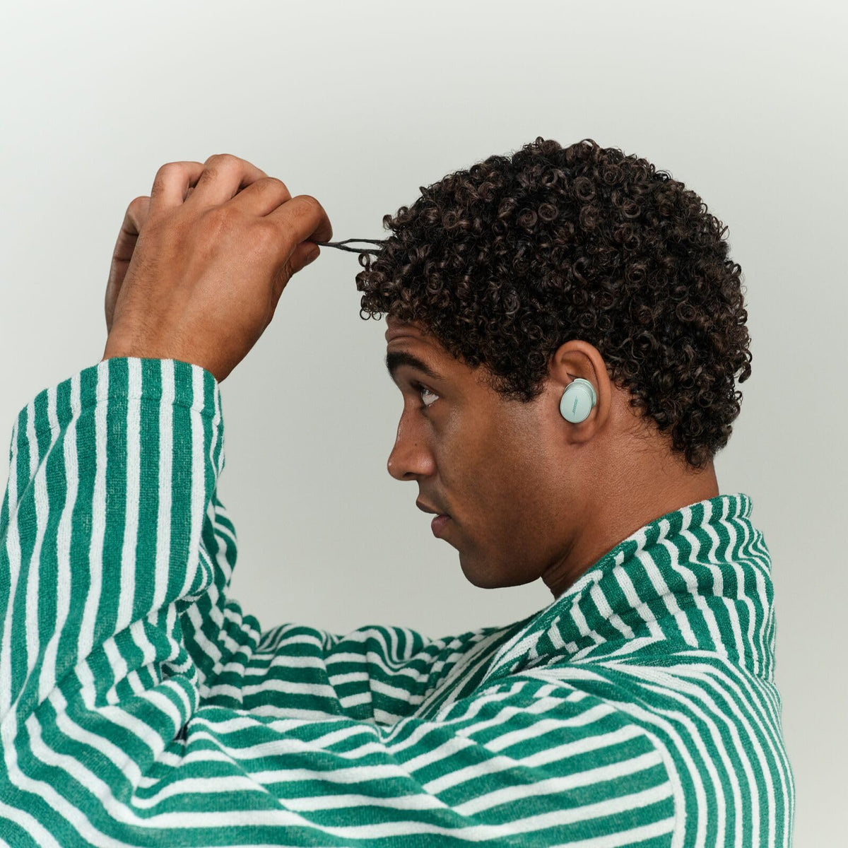 Căști Bose QuietComfort wireless cu anulare a zgomotului, căști Bluetooth Lifestyle pentru sport și multe altele cu anulare activă a zgomotului, până la 8,5 ore de viață a bateriei, Dewdrop Mint - Ediție limitată - 888507-0110