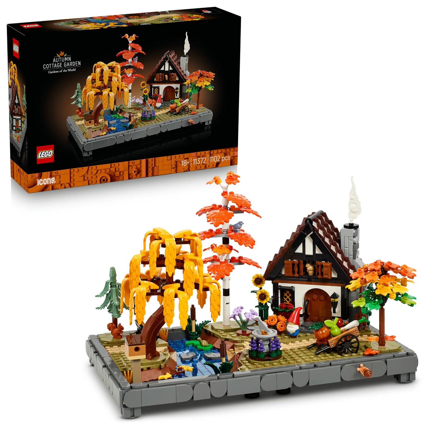 LEGO Icons Autumn Country House Garden - Transformable Desk Decoration for Adults - Animals Minifigures - Country House Style Model Building - Creative Building Set - Gift for Men & Women - 11372