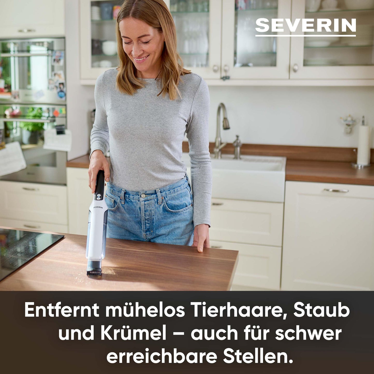 Severin cordless handheld vacuum cleaner, quiet animal hair vacuum cleaner with furniture attachment for furniture and keyboards, wireless handheld vacuum cleaner with battery for up to 30 minutes running time, matt white/black, HV 7140