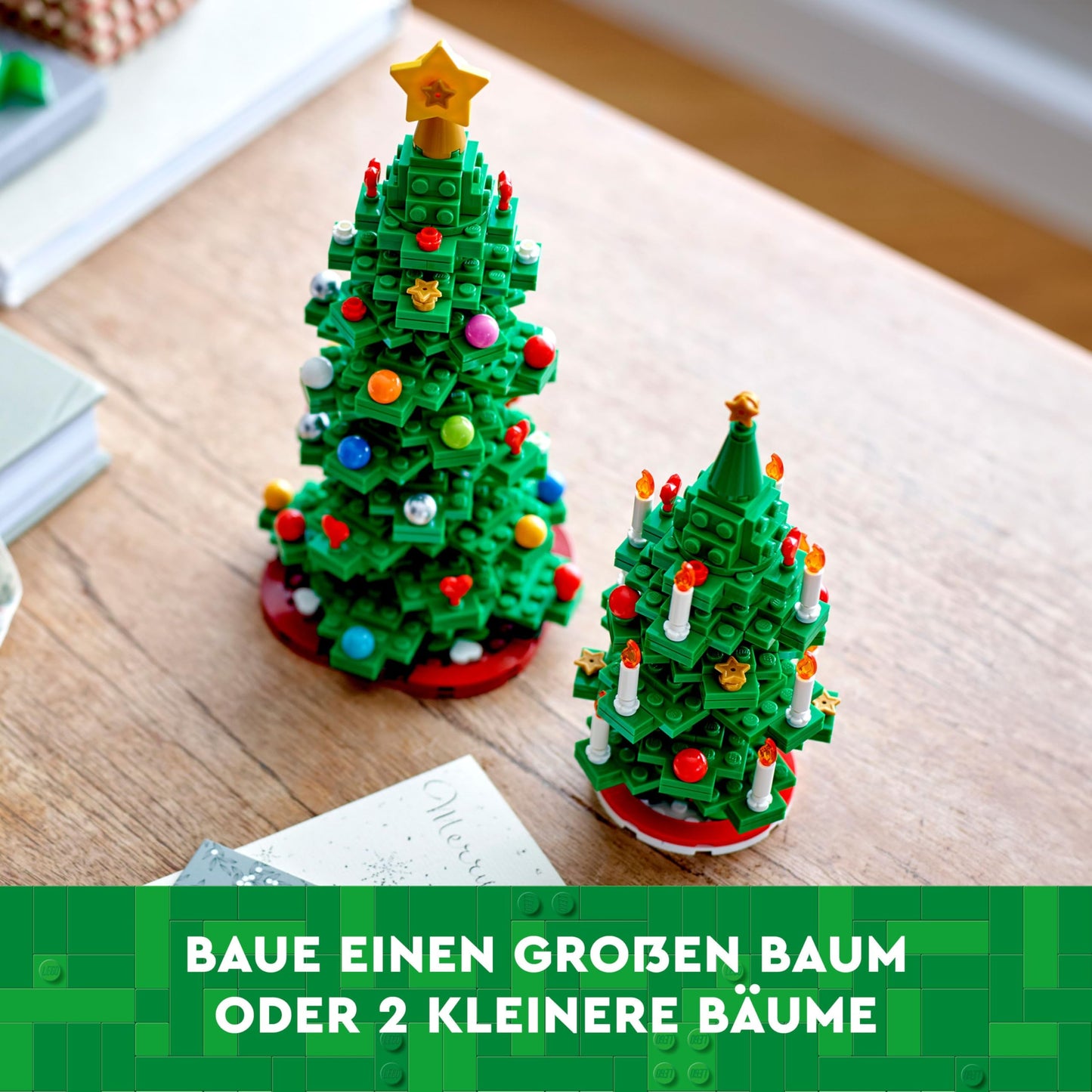 LEGO Christmas tree - 2-in-1 building set - toy for children aged 9 and up - DIY decoration for building and displaying - Christmas gift for boys, girls and adults - 40573